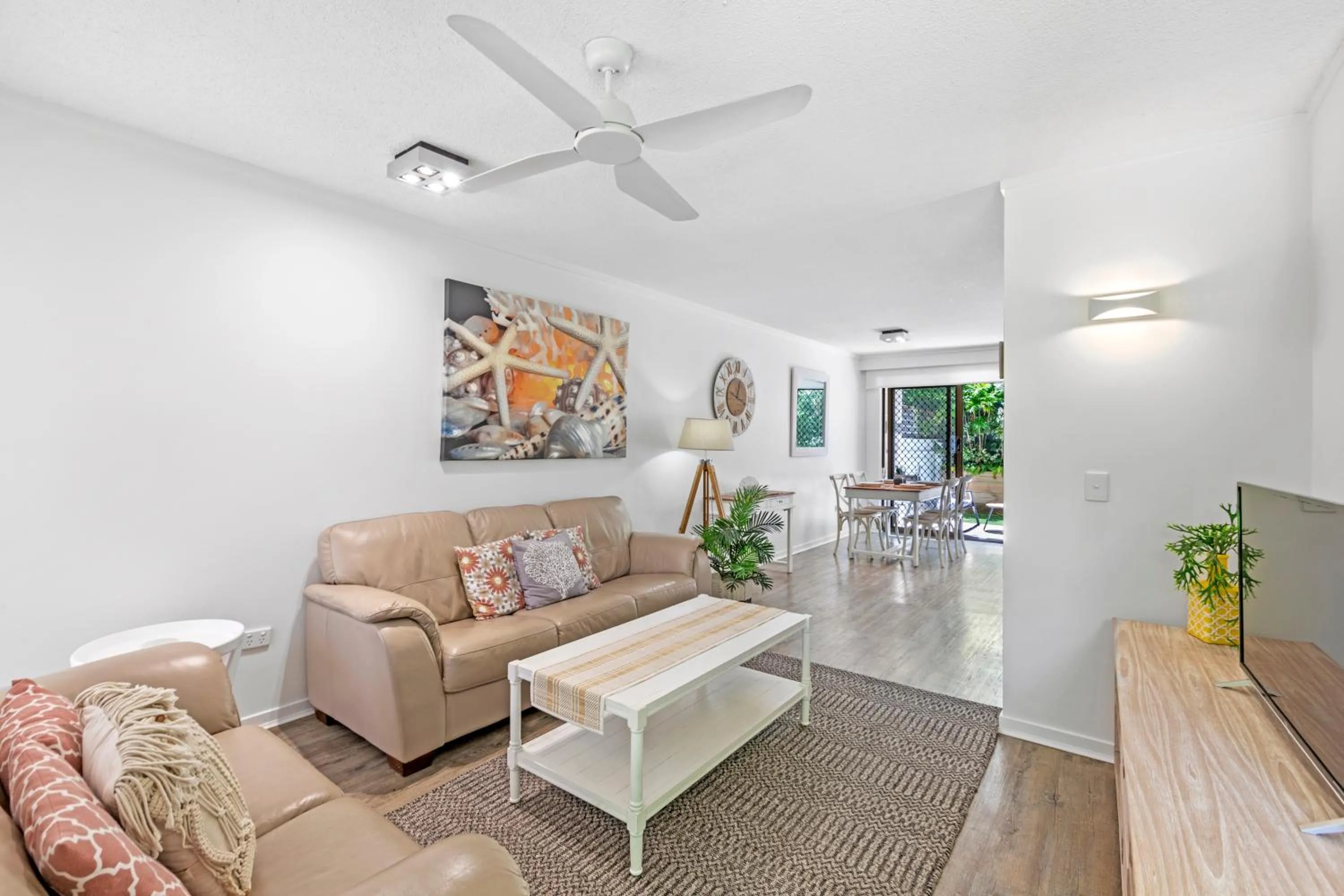 Living room in Noosa Village River Resort