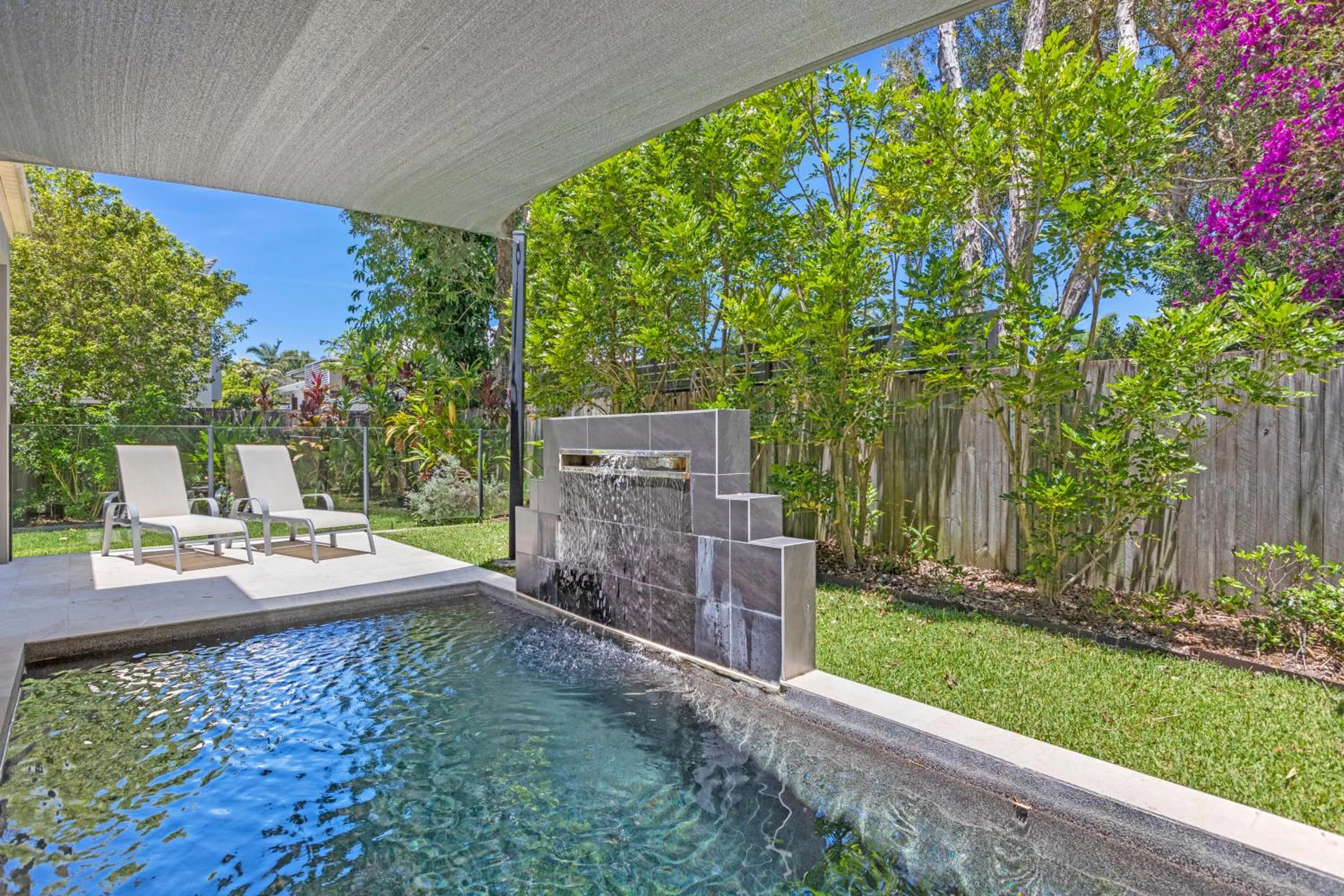 Swimming pool in Noosa Village River Resort