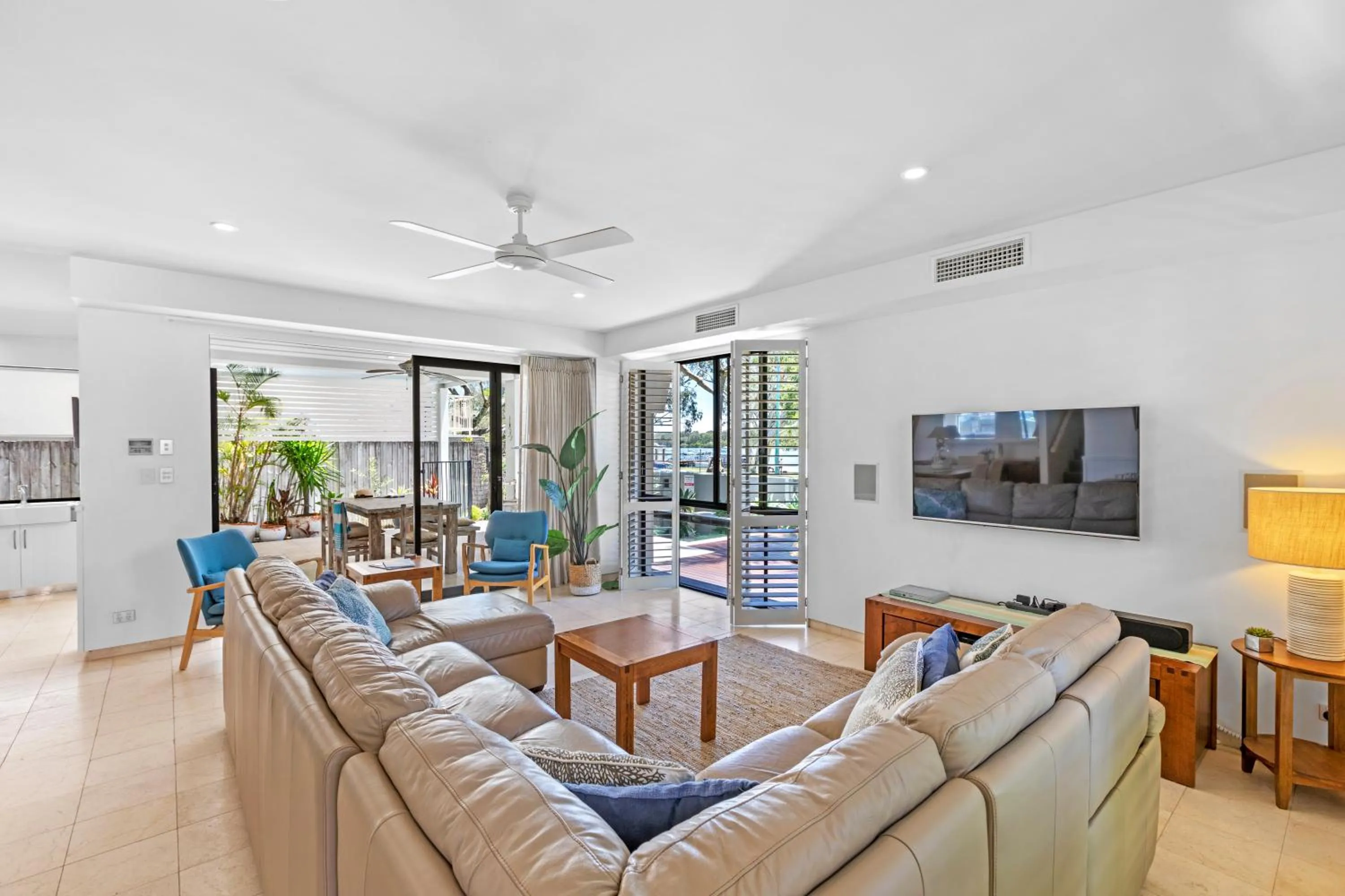 Living room in Noosa Village River Resort