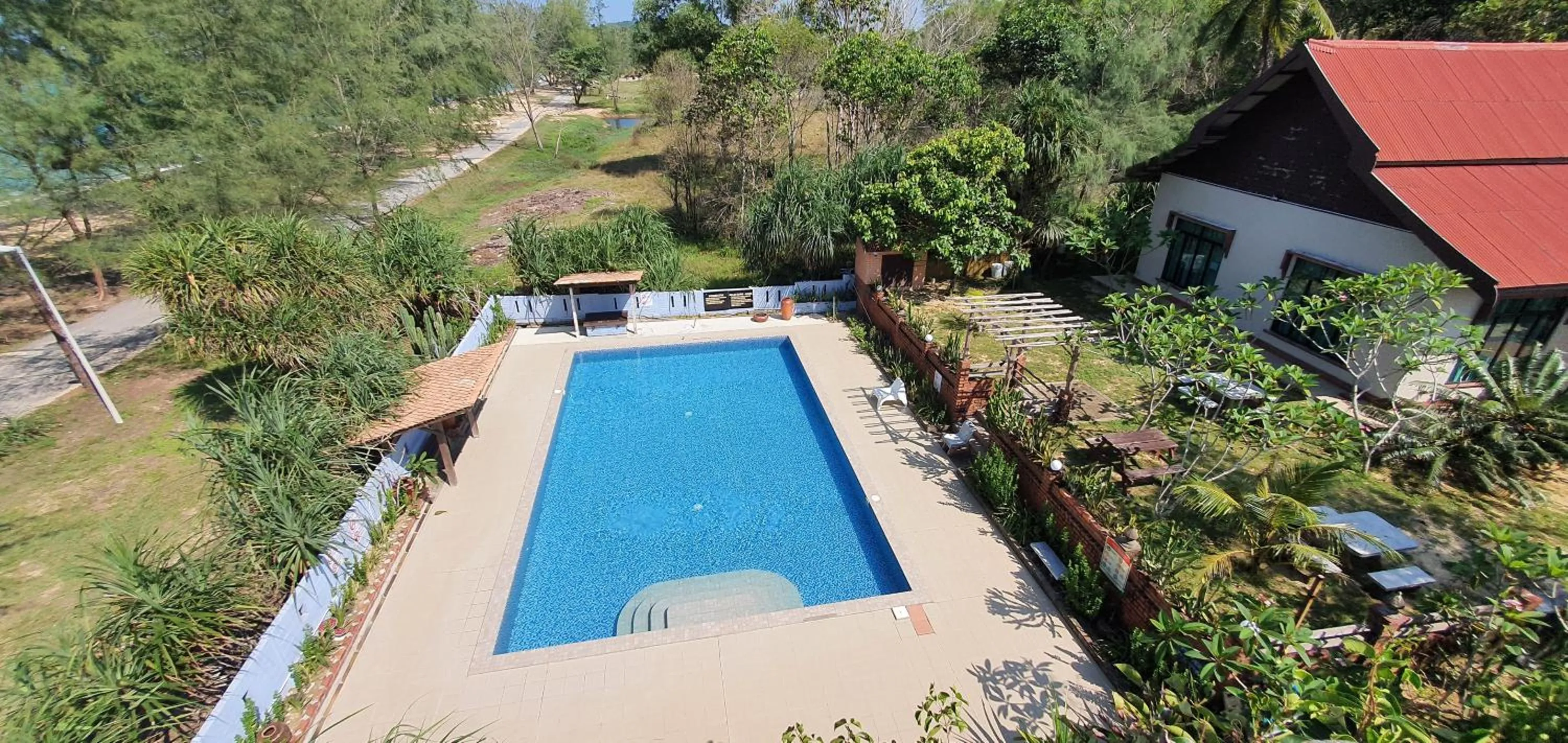 Swimming pool in Pandan Laut Beach Resort