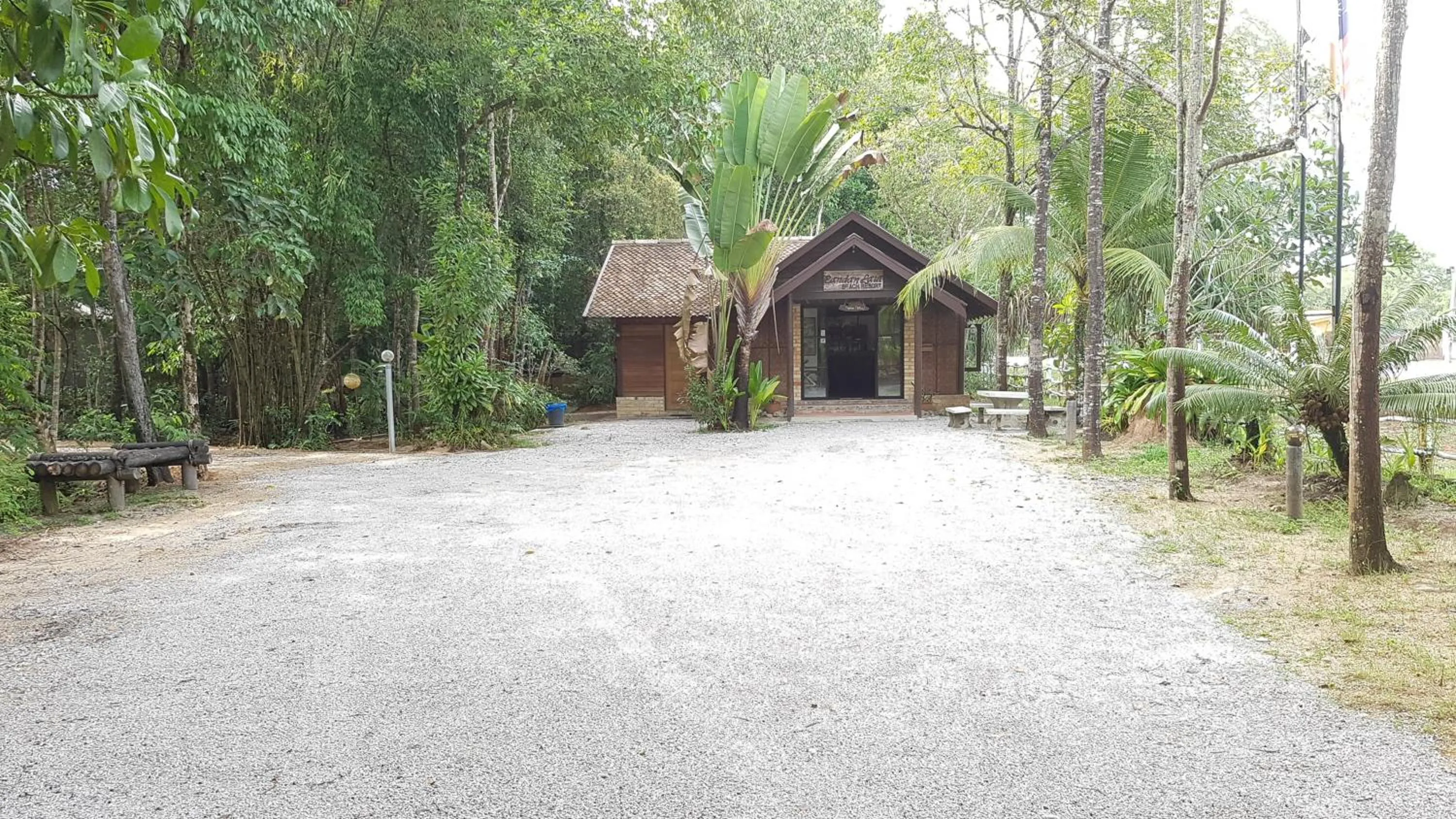 Pandan Laut Beach Resort