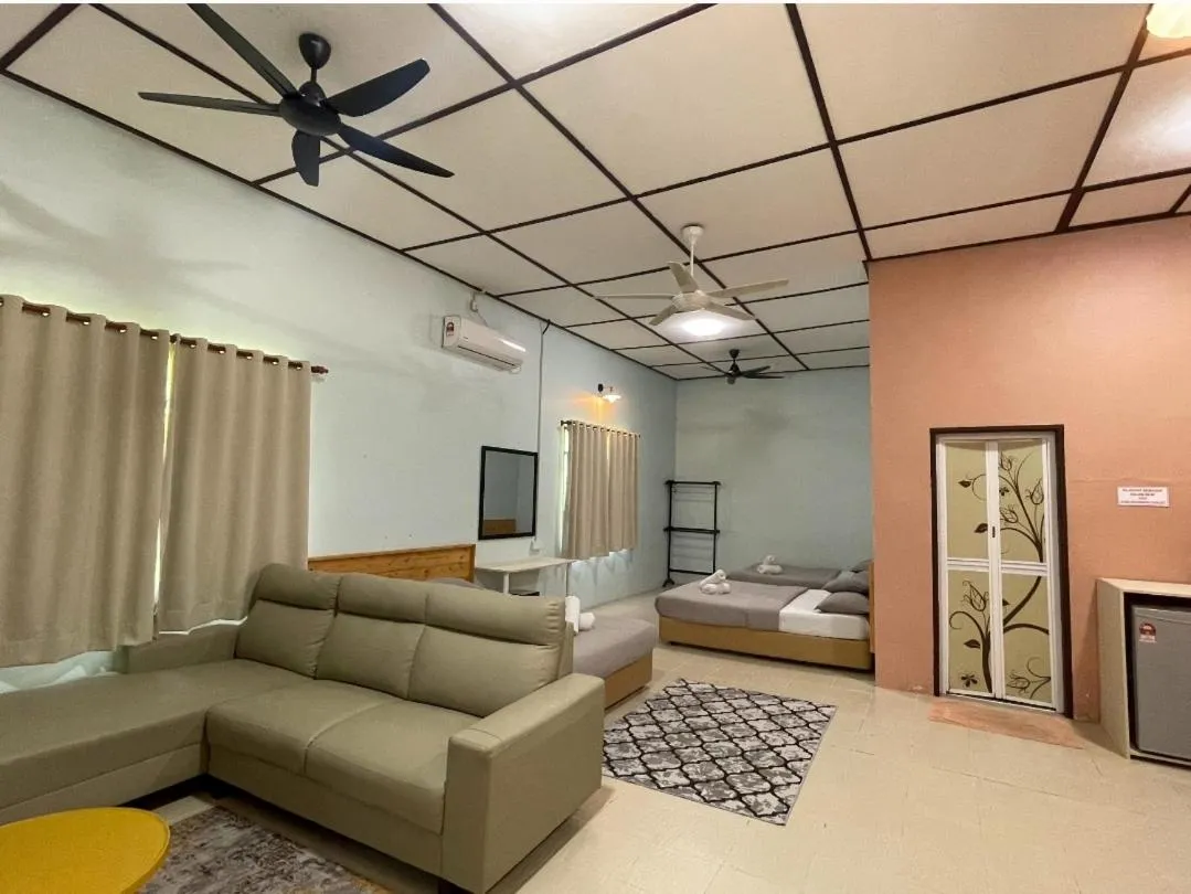 Bed in Pandan Laut Beach Resort