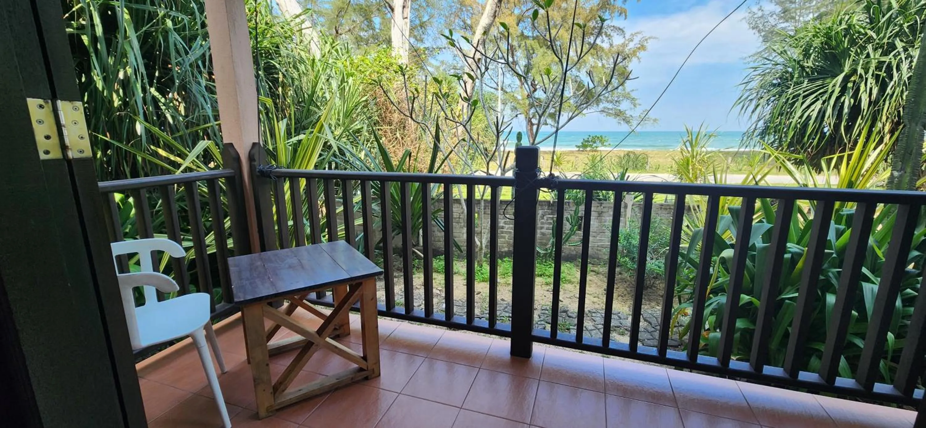 Pandan Laut Beach Resort