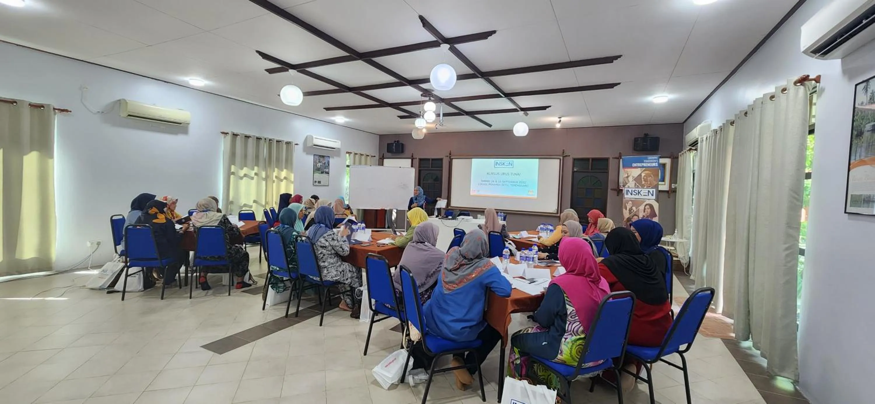 Pandan Laut Beach Resort