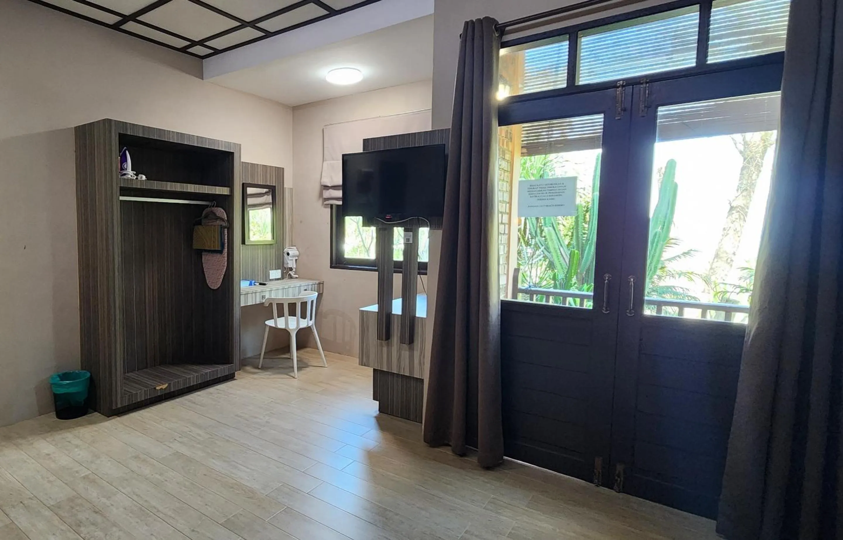 Pandan Laut Beach Resort