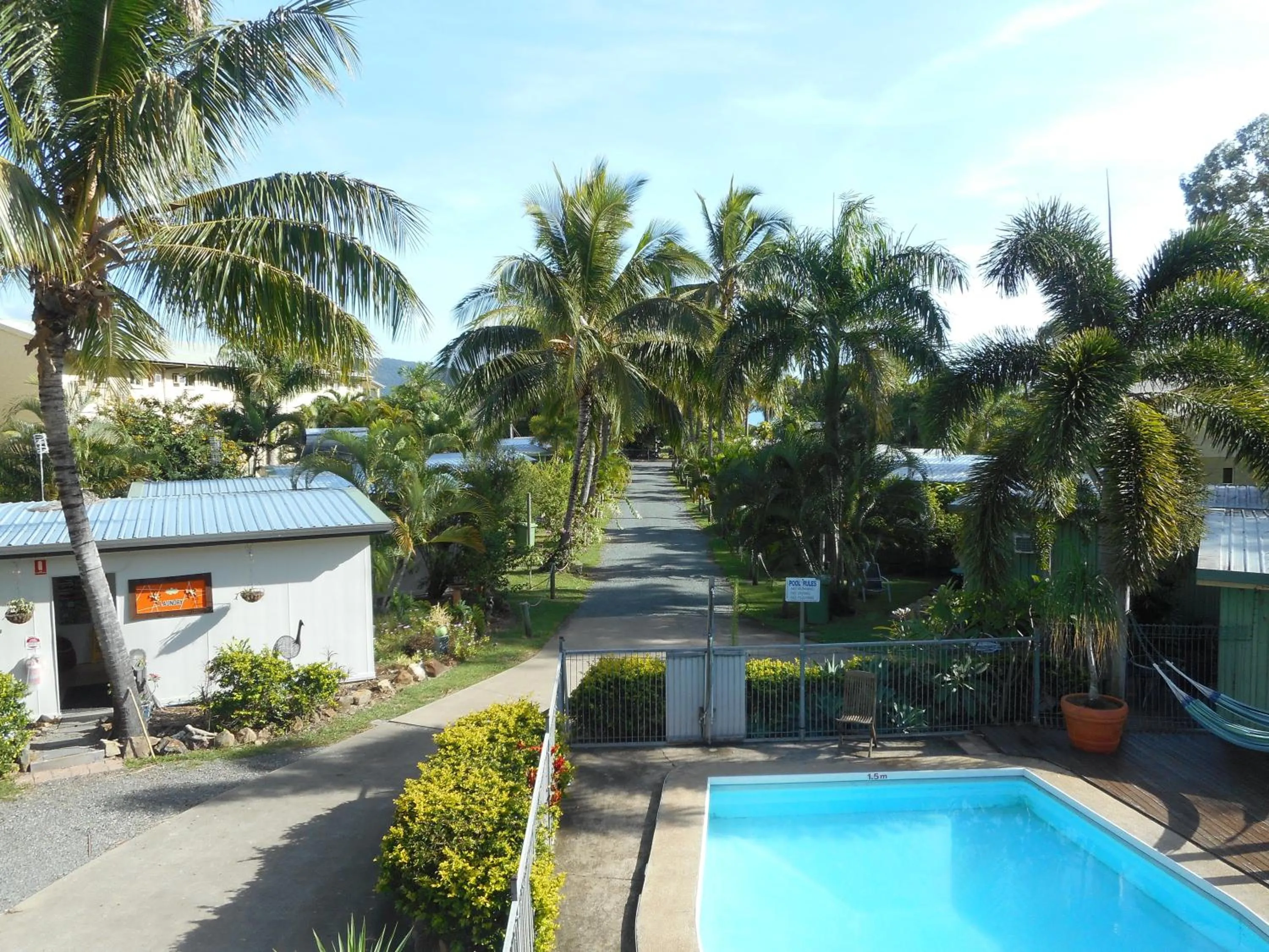Swimming pool in Bush Village Holiday Cabins