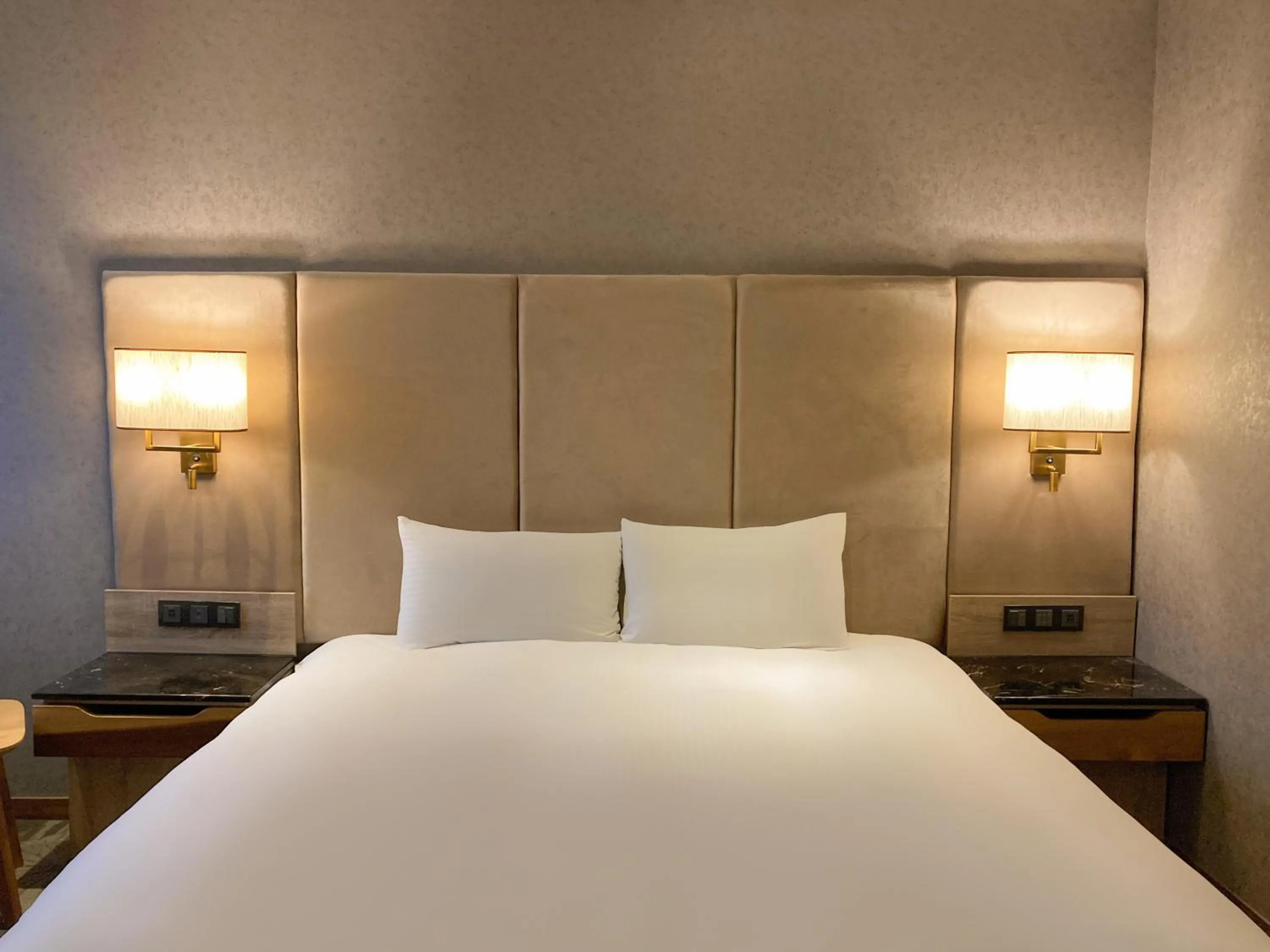 Photo of the whole room, Bed in CHECK inn Select Tainan Yongkang