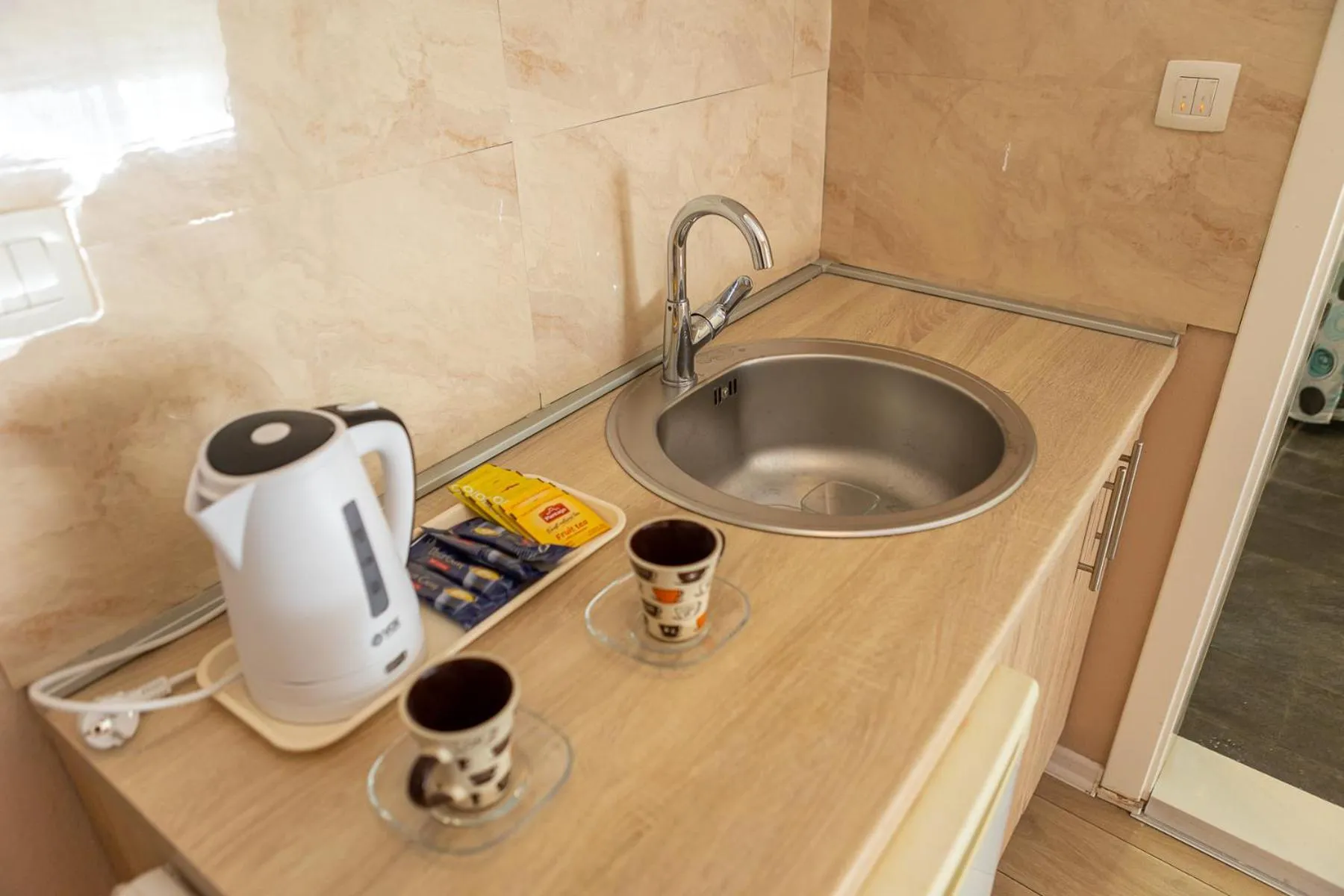 Coffee/tea facilities in Kaldrma Guesthouse