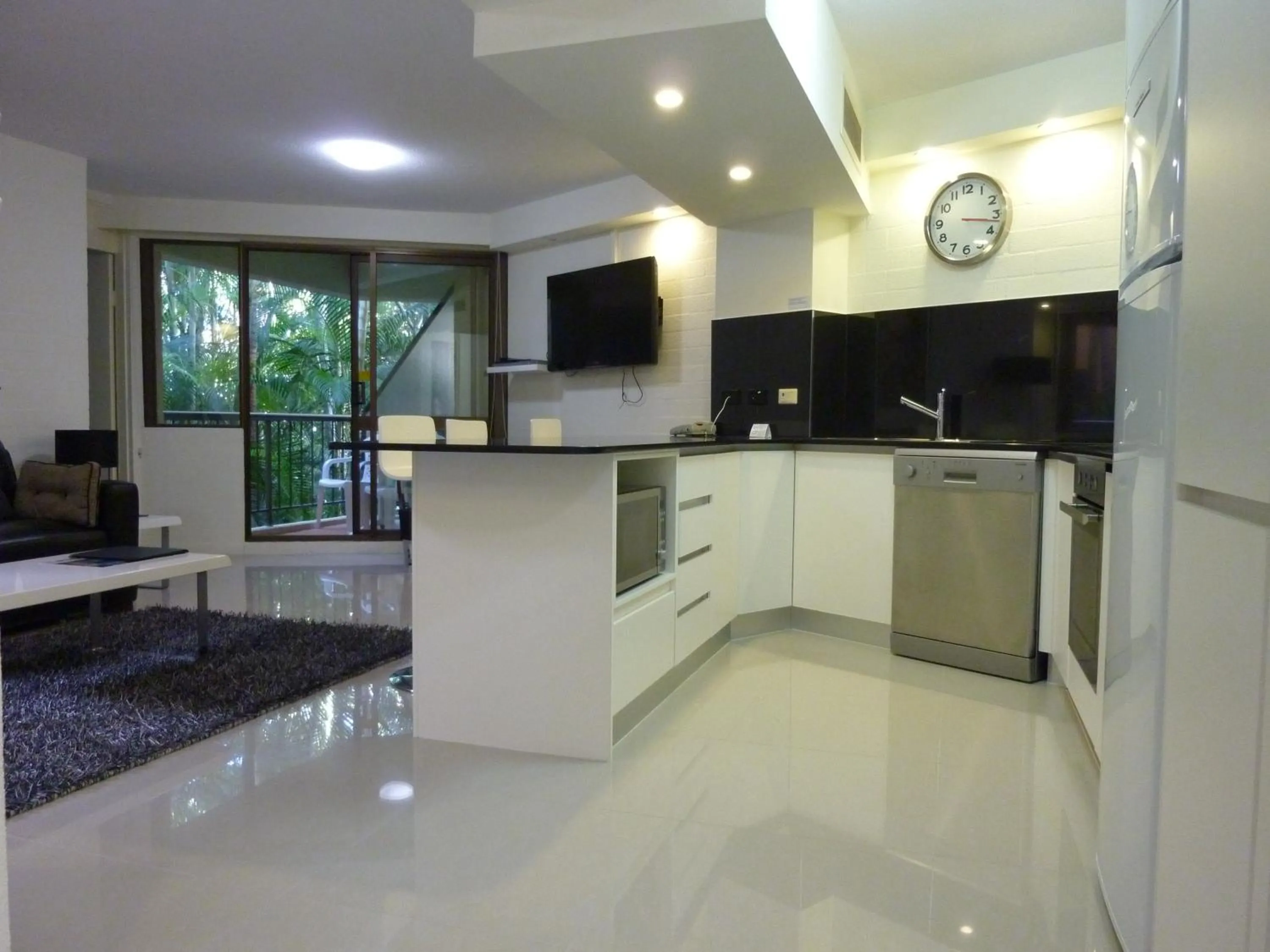 Photo of the whole room in Ocean Breeze Resort