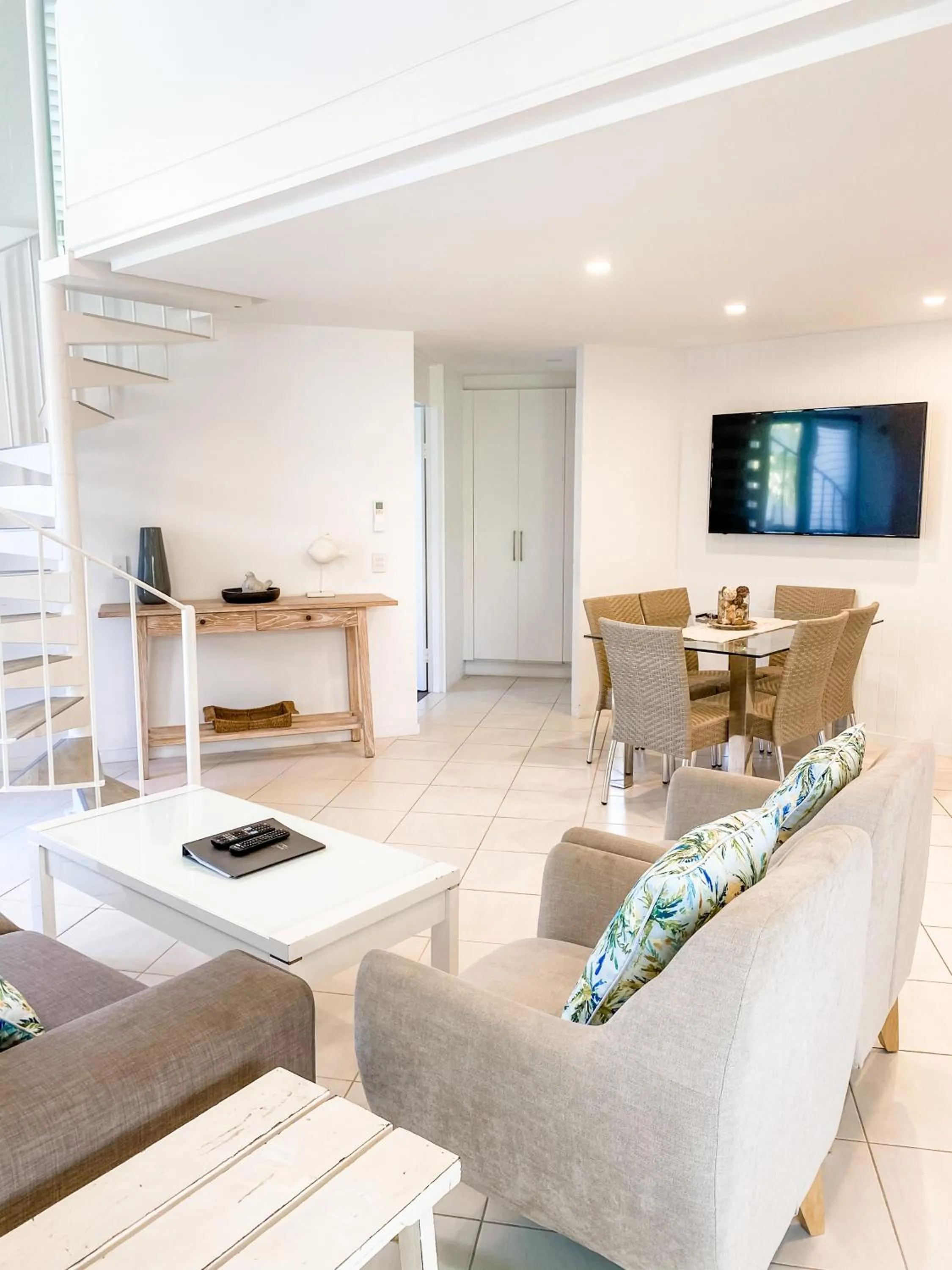 Living room in Ocean Breeze Resort