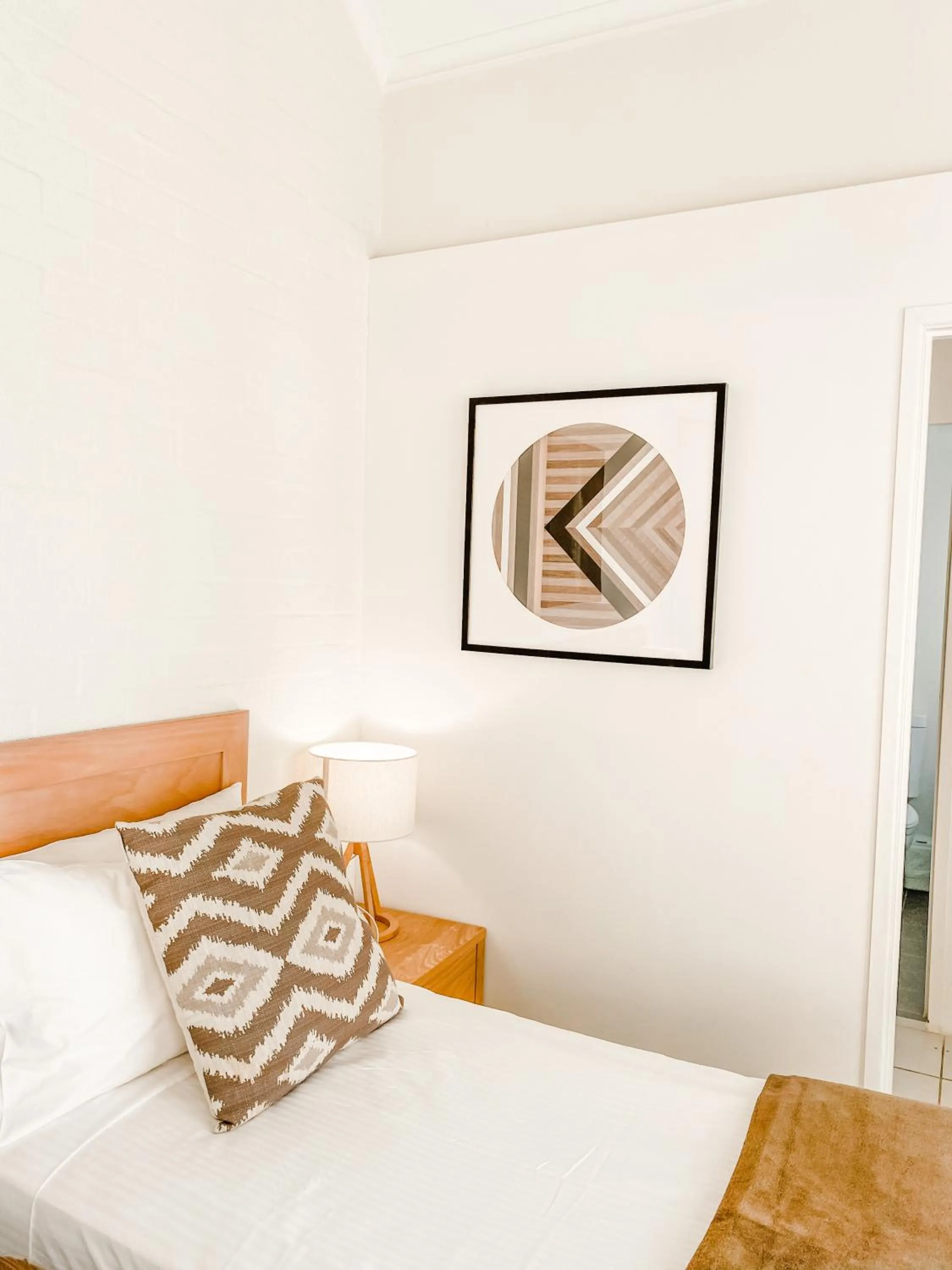 Bedroom, Bed in Ocean Breeze Resort