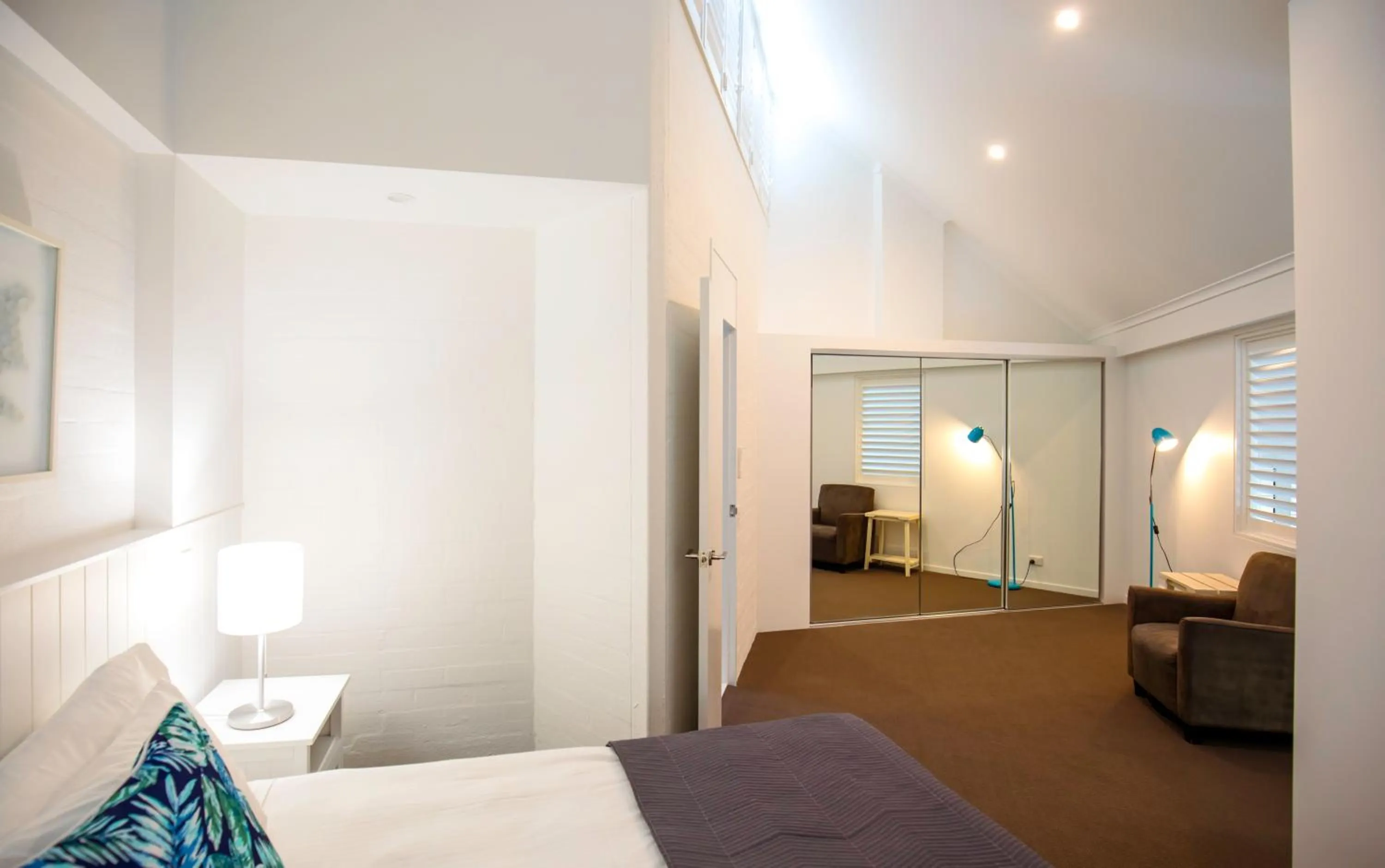 Bedroom, Bed in Ocean Breeze Resort