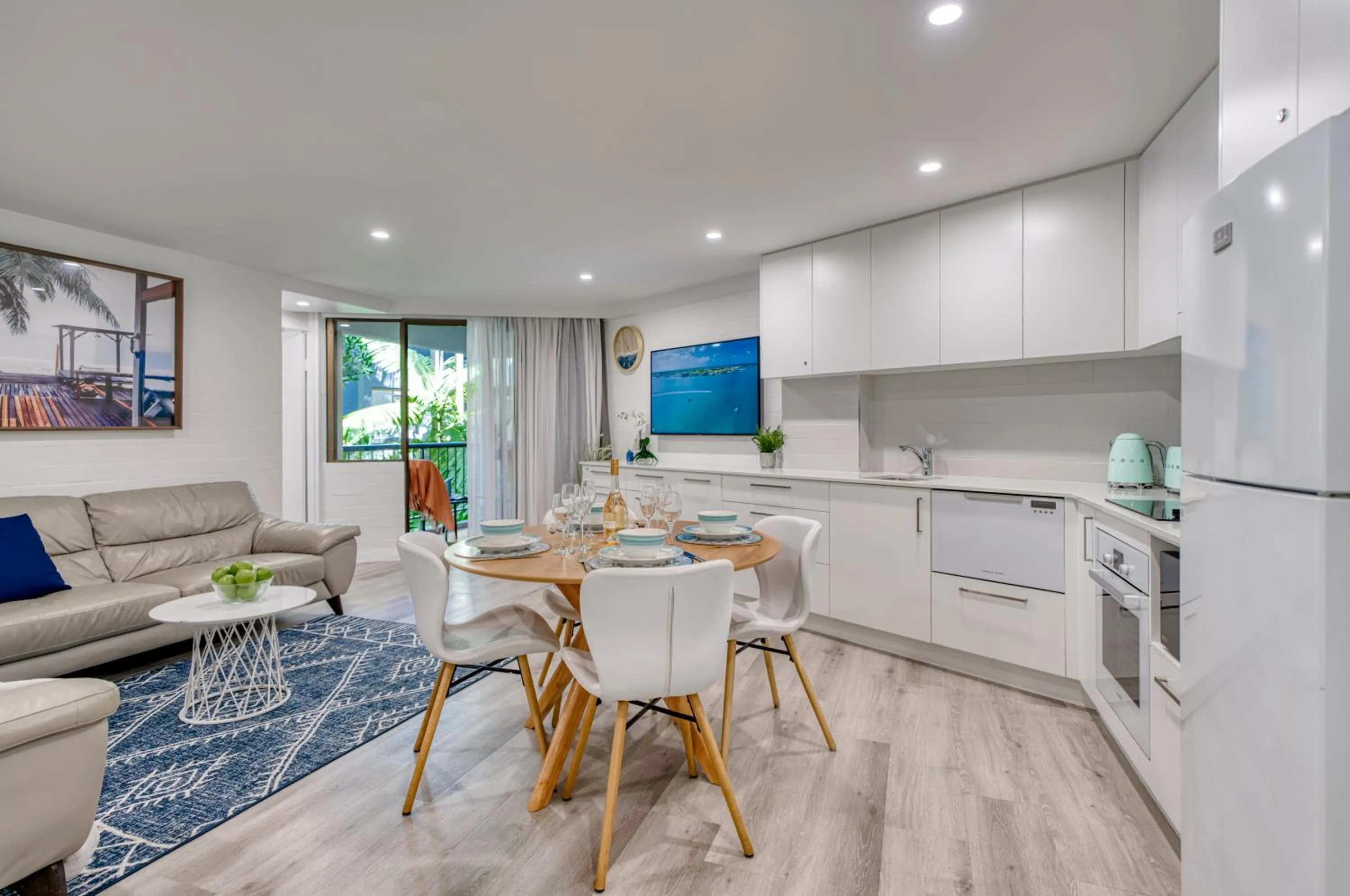 TV and multimedia in Ocean Breeze Resort