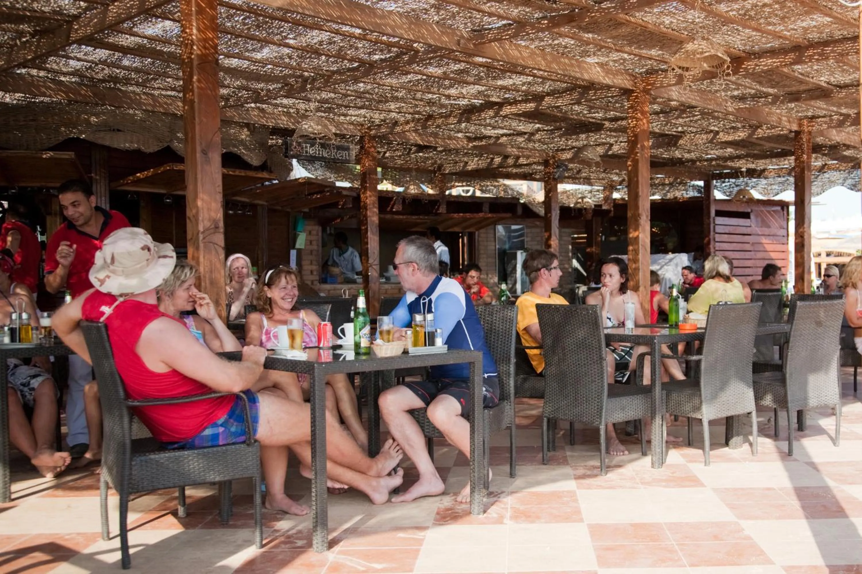 Restaurant/places to eat in Ganet Sinai Resort