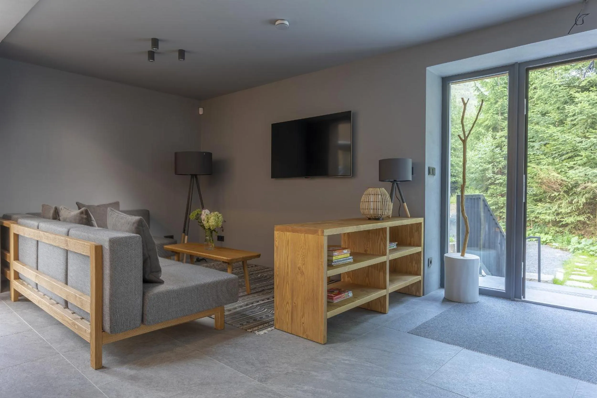 Communal lounge/ TV room in Penzion Skaličí