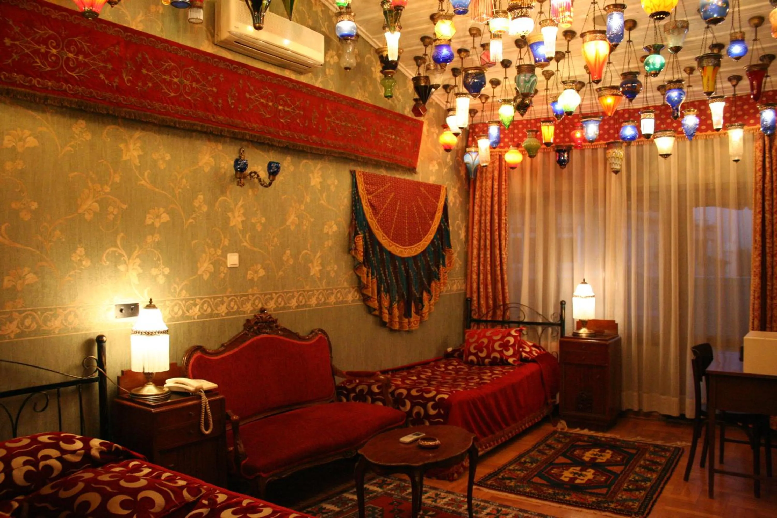 Photo of the whole room in Kybele Hotel