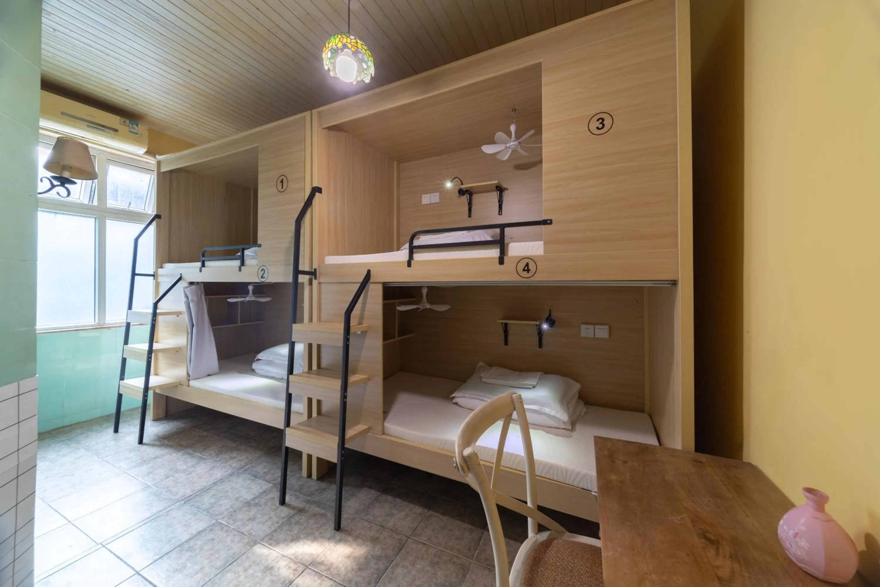 Bedroom, Bed in Nova Traveller's Lodge