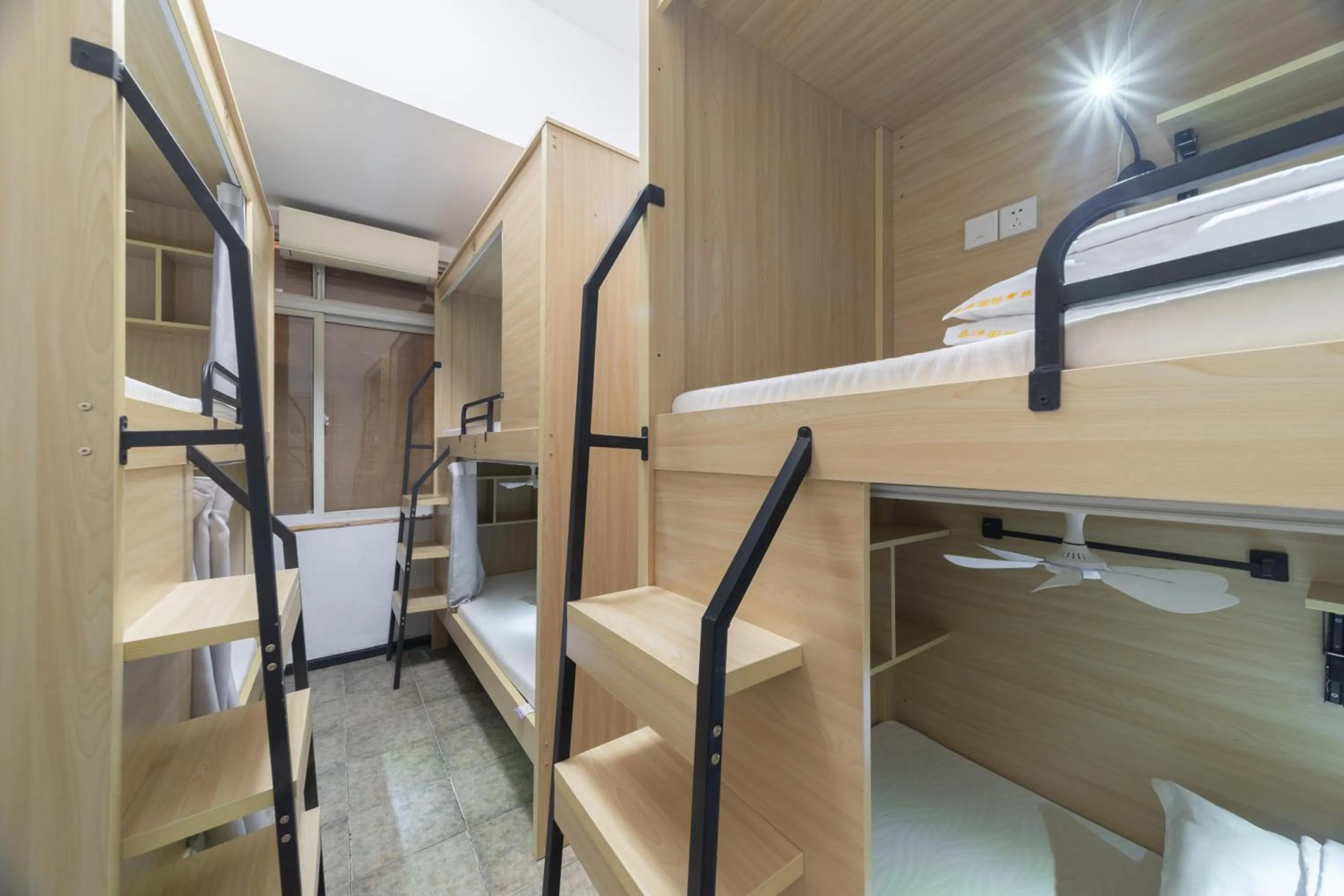 Bedroom in Nova Traveller's Lodge