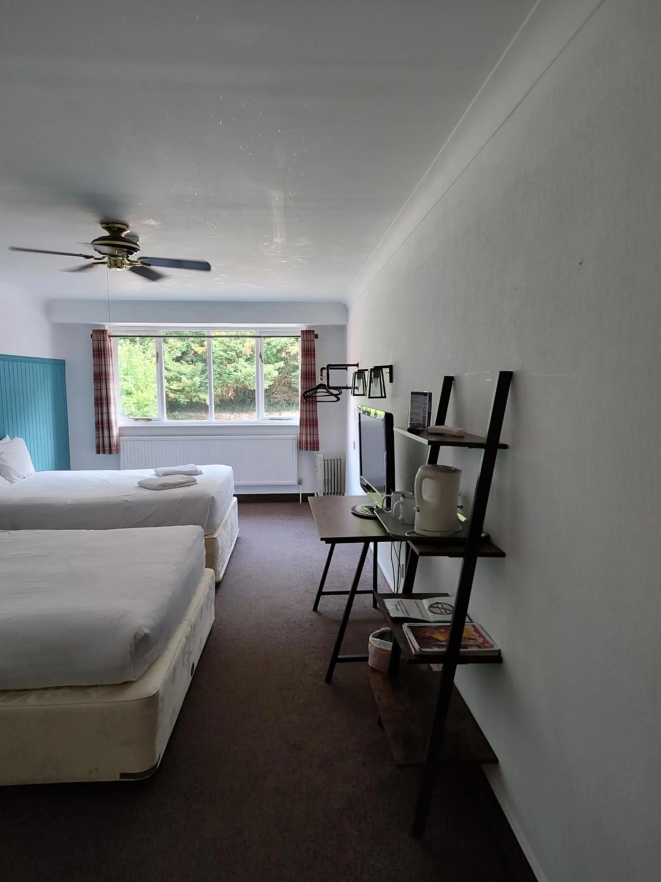 Bedroom, Bed in The Northwick Arms Hotel