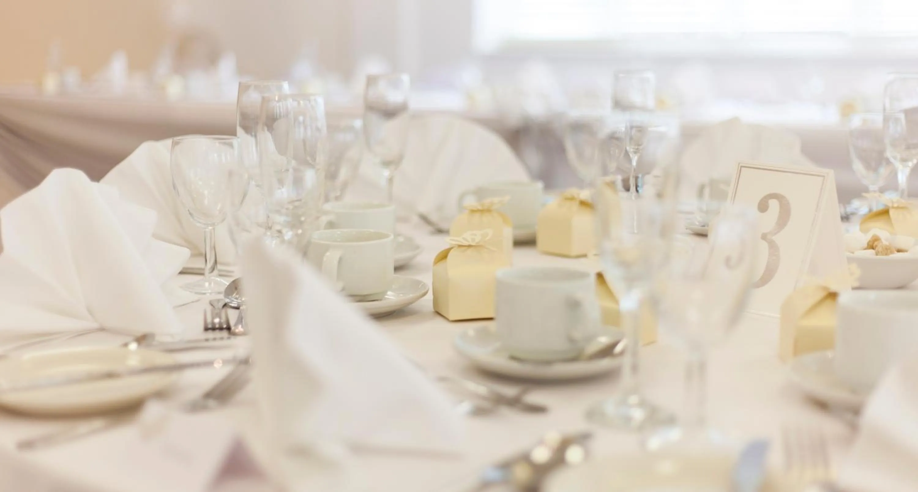 Restaurant/places to eat in The Northwick Arms Hotel