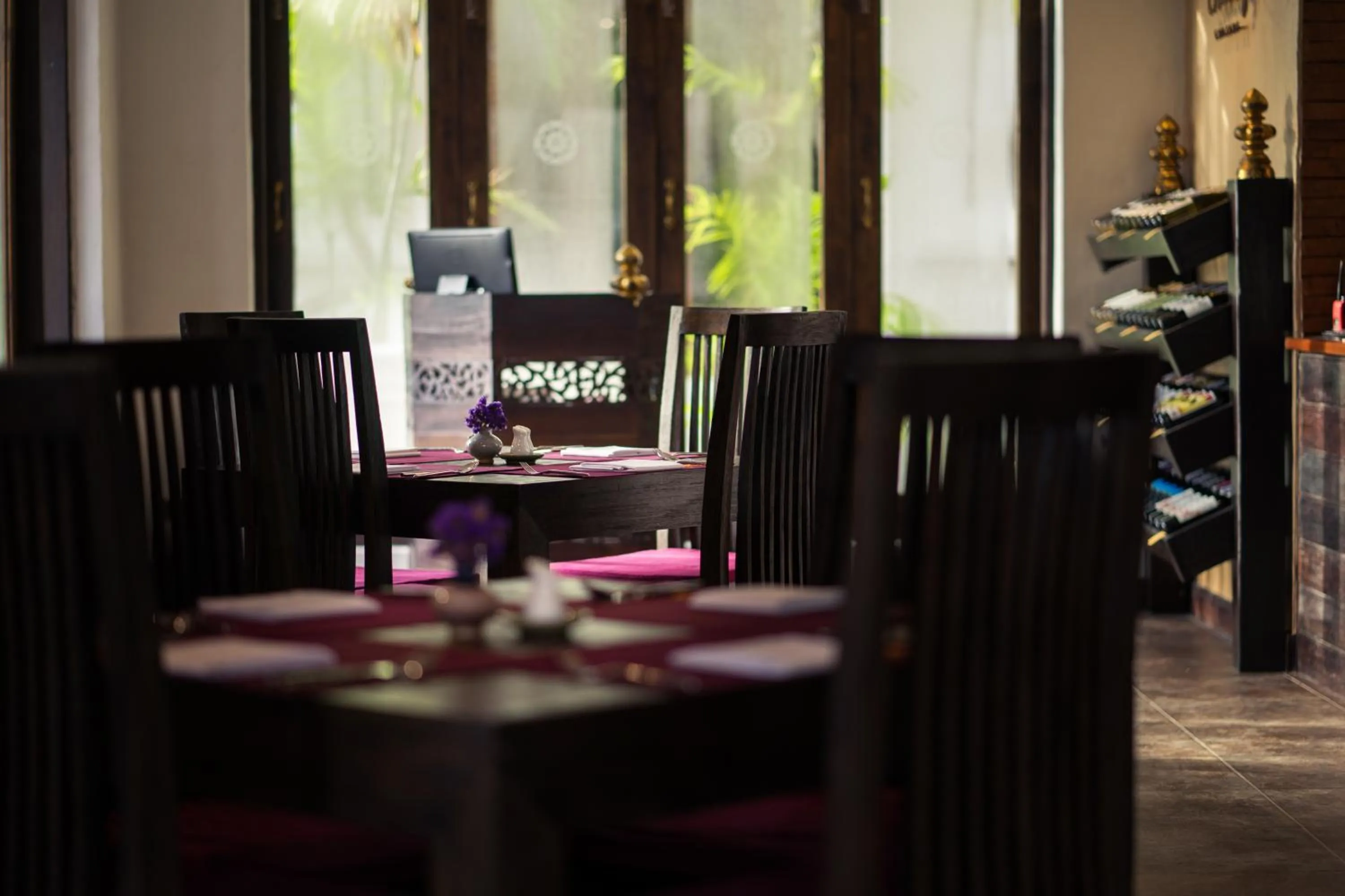 Restaurant/places to eat in Shinnabhura Historic Boutique Hotel