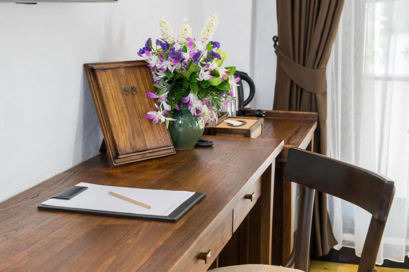 Seating area in Shinnabhura Historic Boutique Hotel