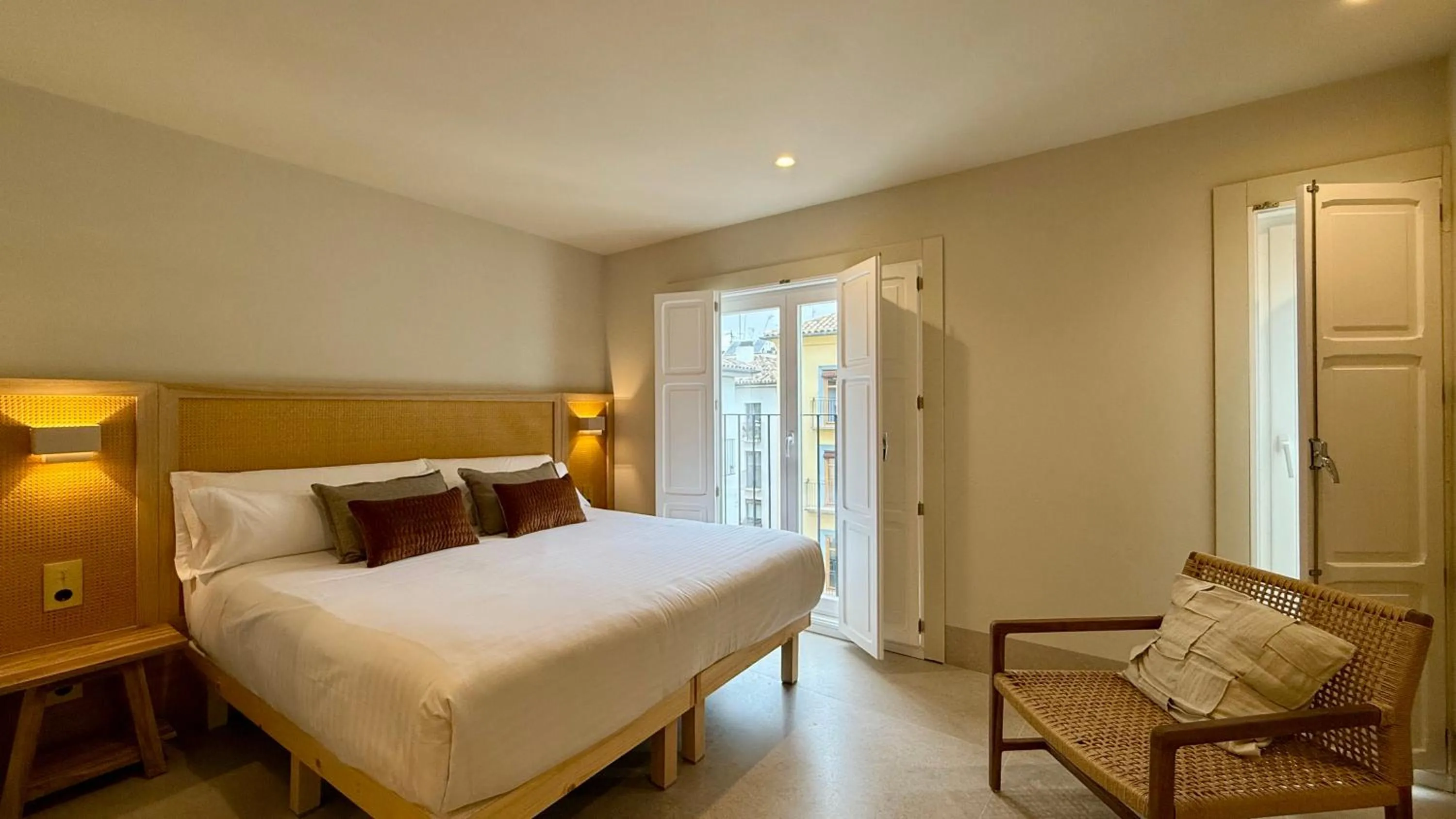 Bed in Cosy Rooms Tapinería