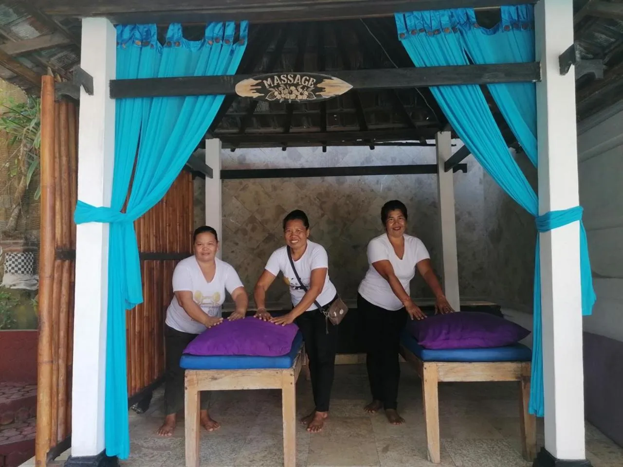 Puri Oka Beach Bungalows