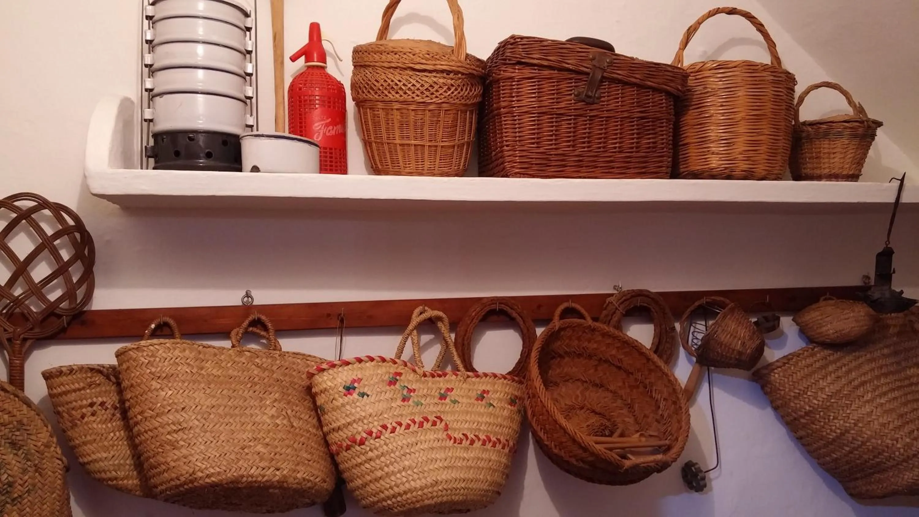 Decorative detail in Ca Les Senyoretes