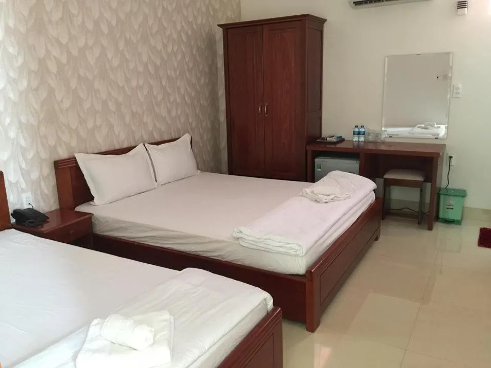 Khách sạn Trâm Anh