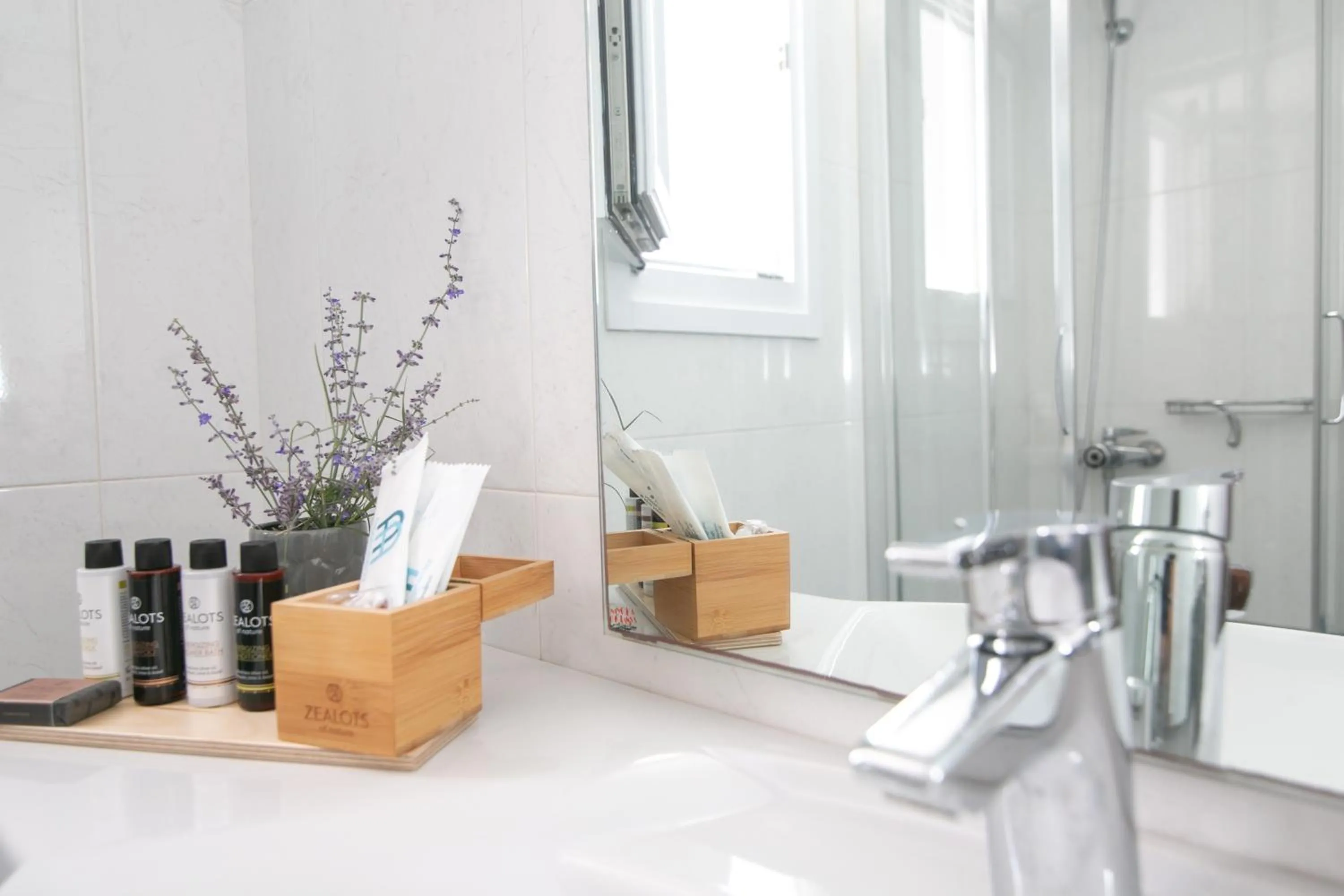 Bathroom in Apanomeria Boutique Residence