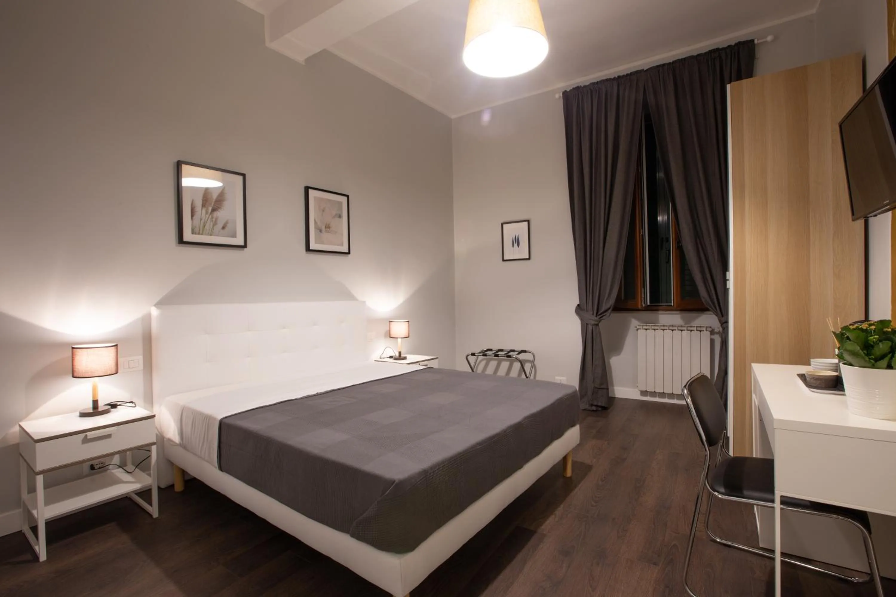 Bed in maribea rome center