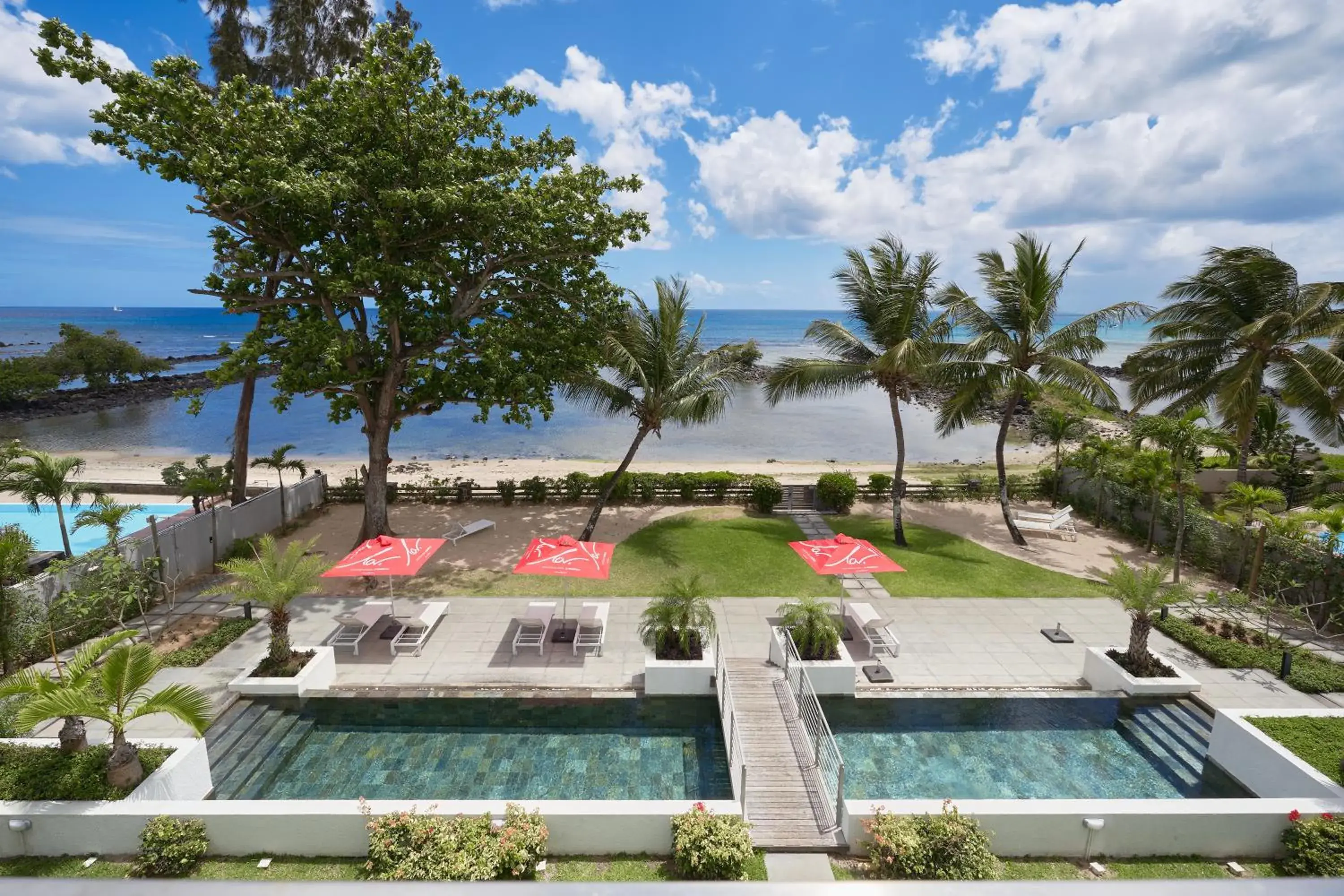 Les Estivales Beachfront Suites & Penthouses by LOV Mauritius Les Estivales Beachfront Suites & Penthouses by LOV Mauritius