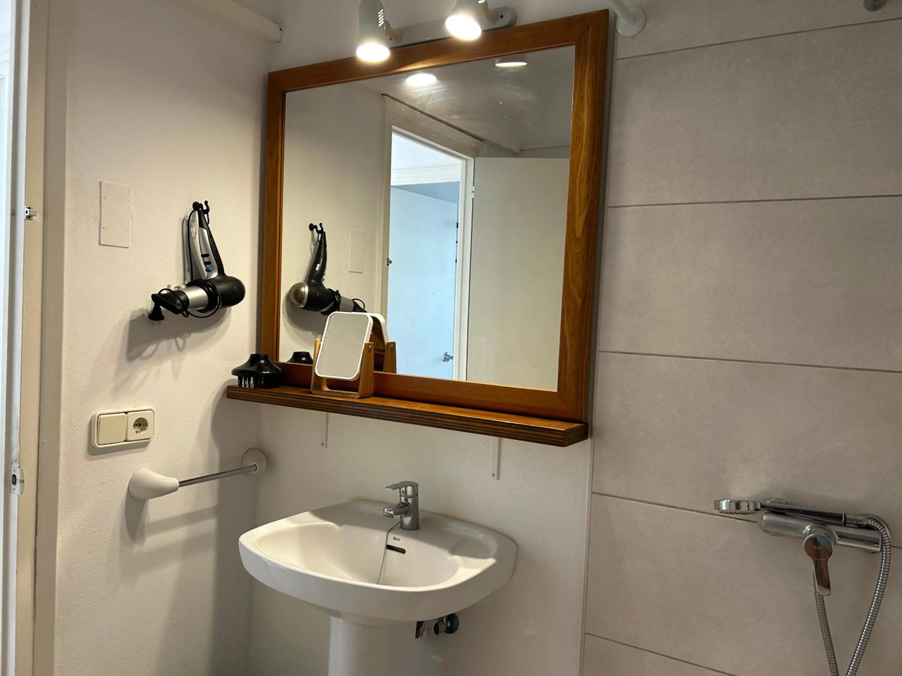 Bathroom in Nure Mar y Mar