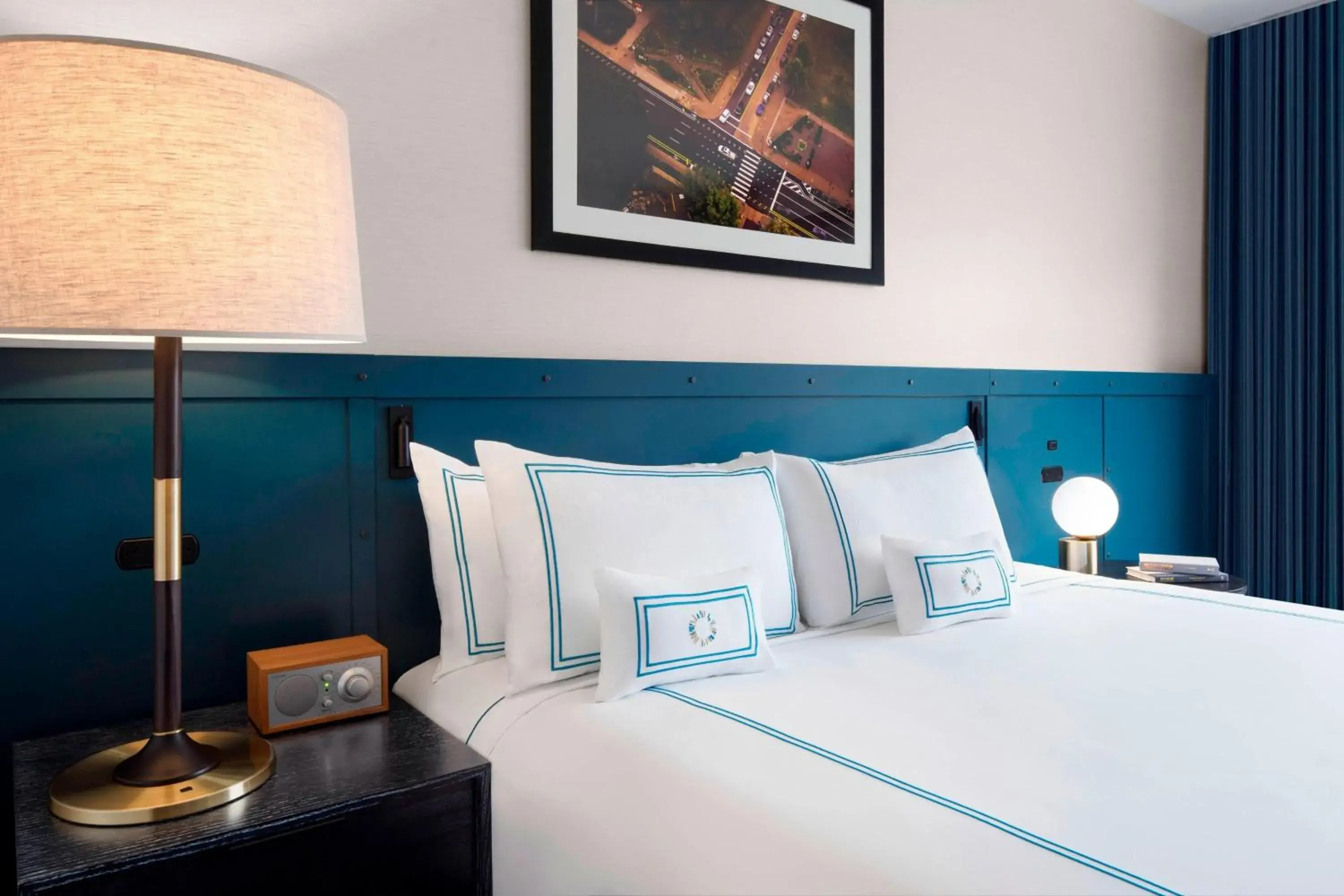 King Room - Hearing Accessible in The Oaklander Hotel, Autograph Collection King Room - Hearing Accessible in The Oaklander Hotel, Autograph Collection