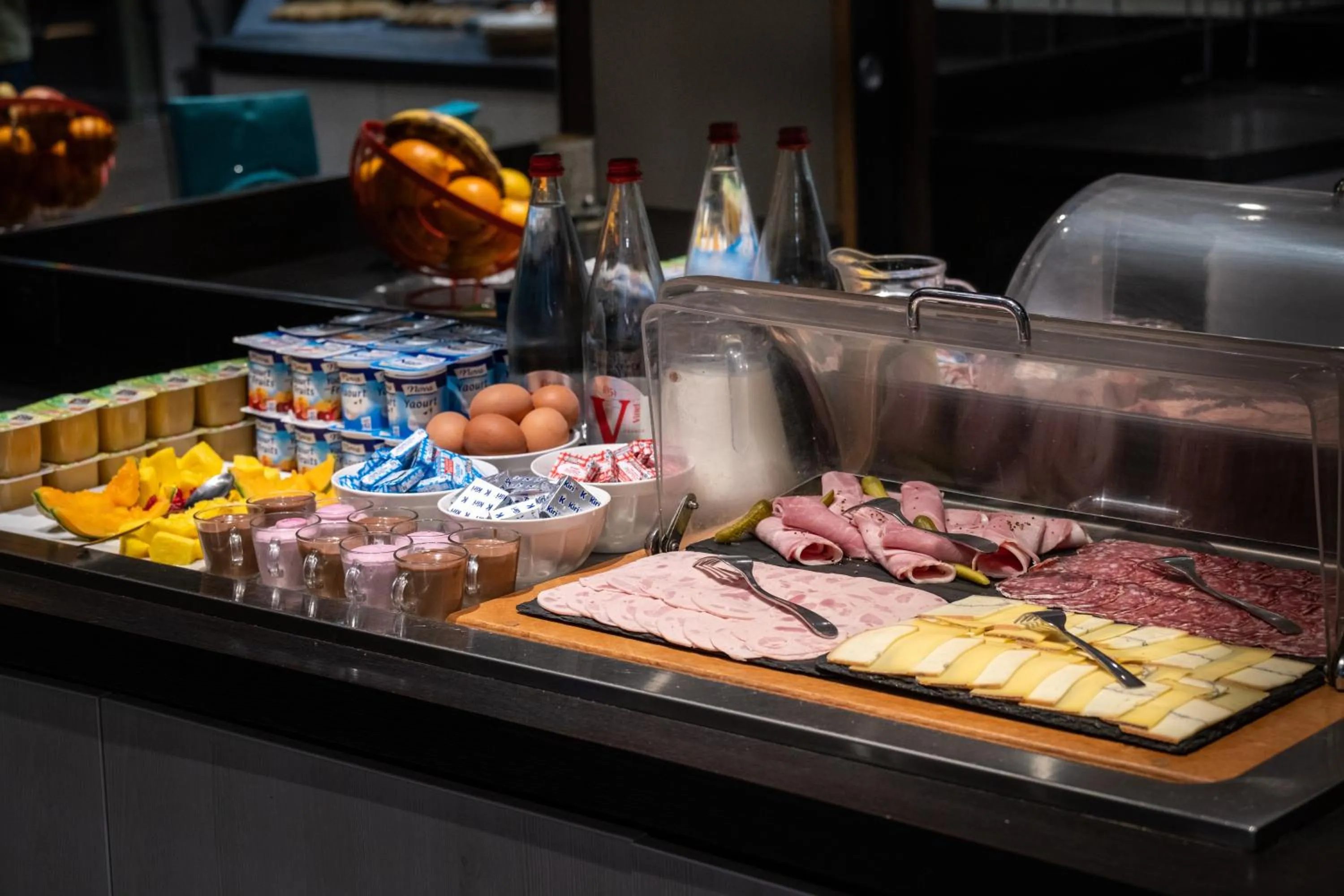 Breakfast in Charme Hôtel, Montbéliard Sud