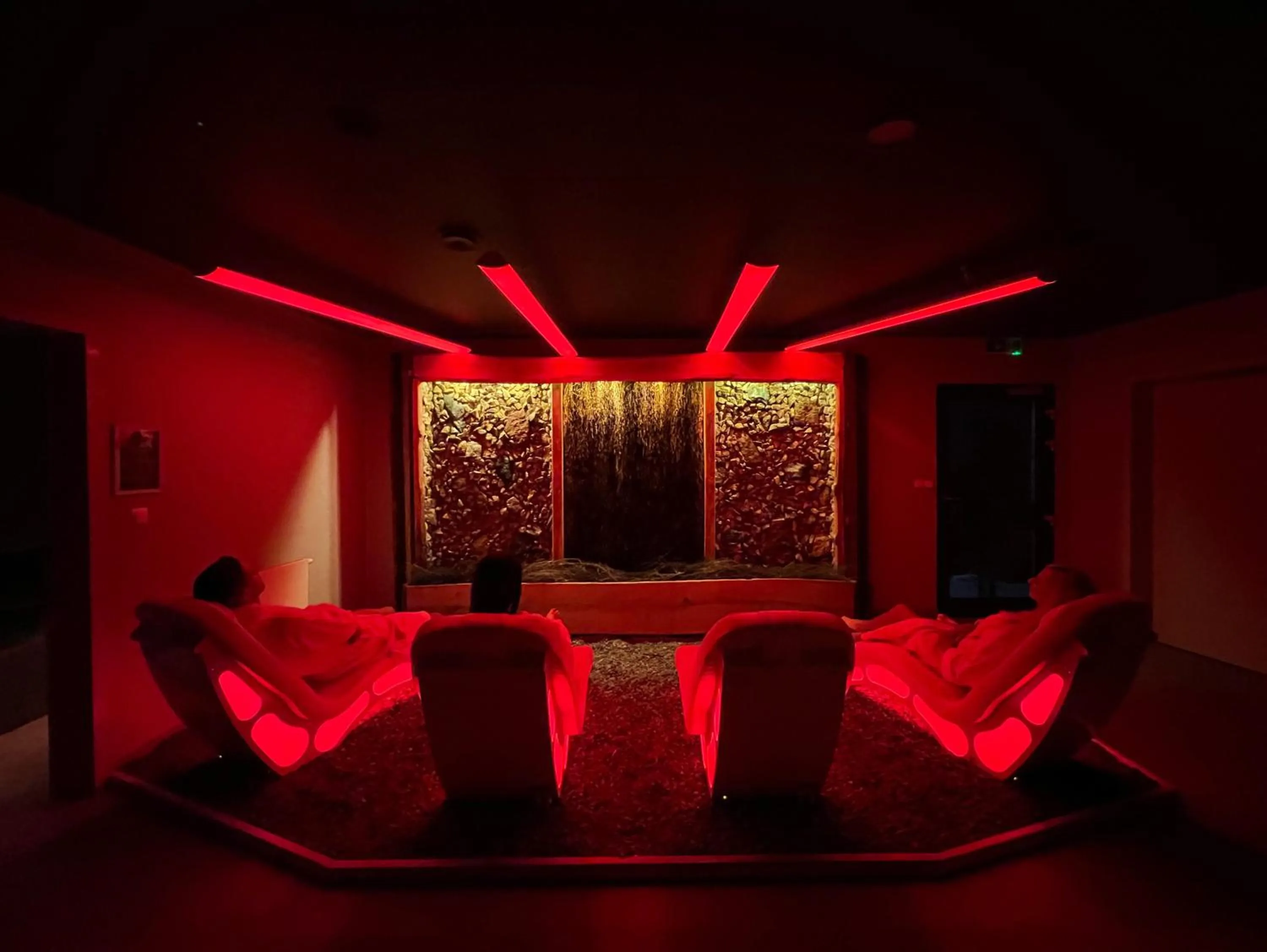 Spa and wellness centre/facilities in Notera Hotel SPA