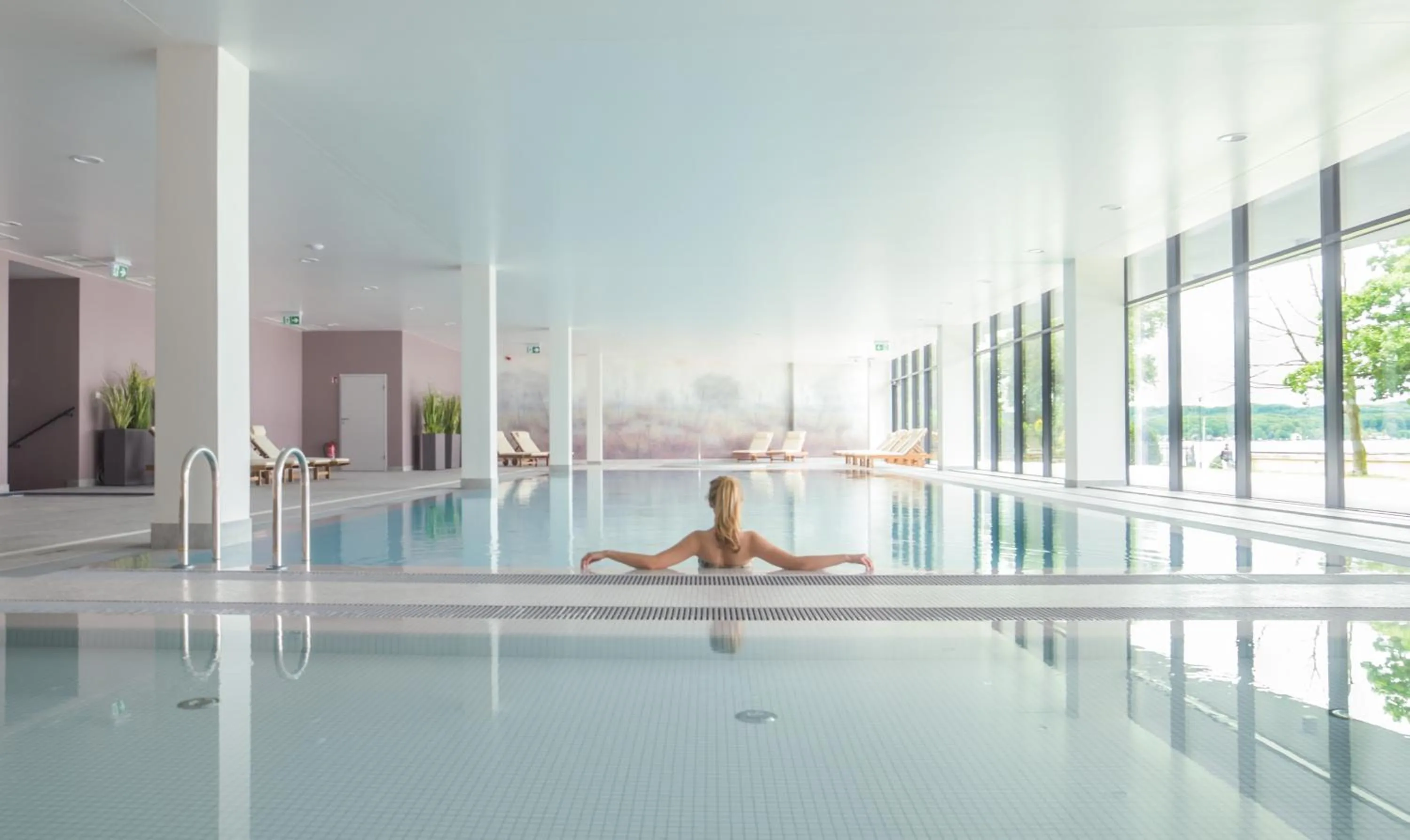 Swimming pool in Notera Hotel SPA