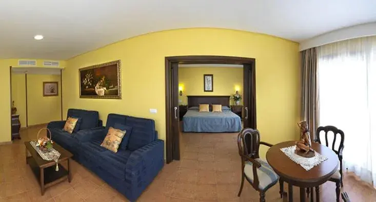 Junior Suite in Hotel Porfirio Junior Suite in Hotel Porfirio