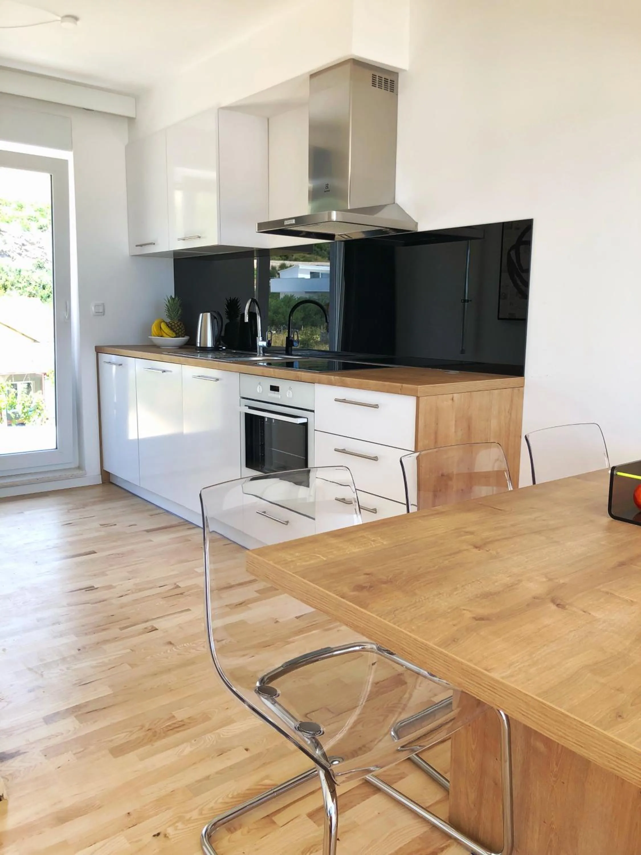 Kitchen or kitchenette in Villa Mila Kastela