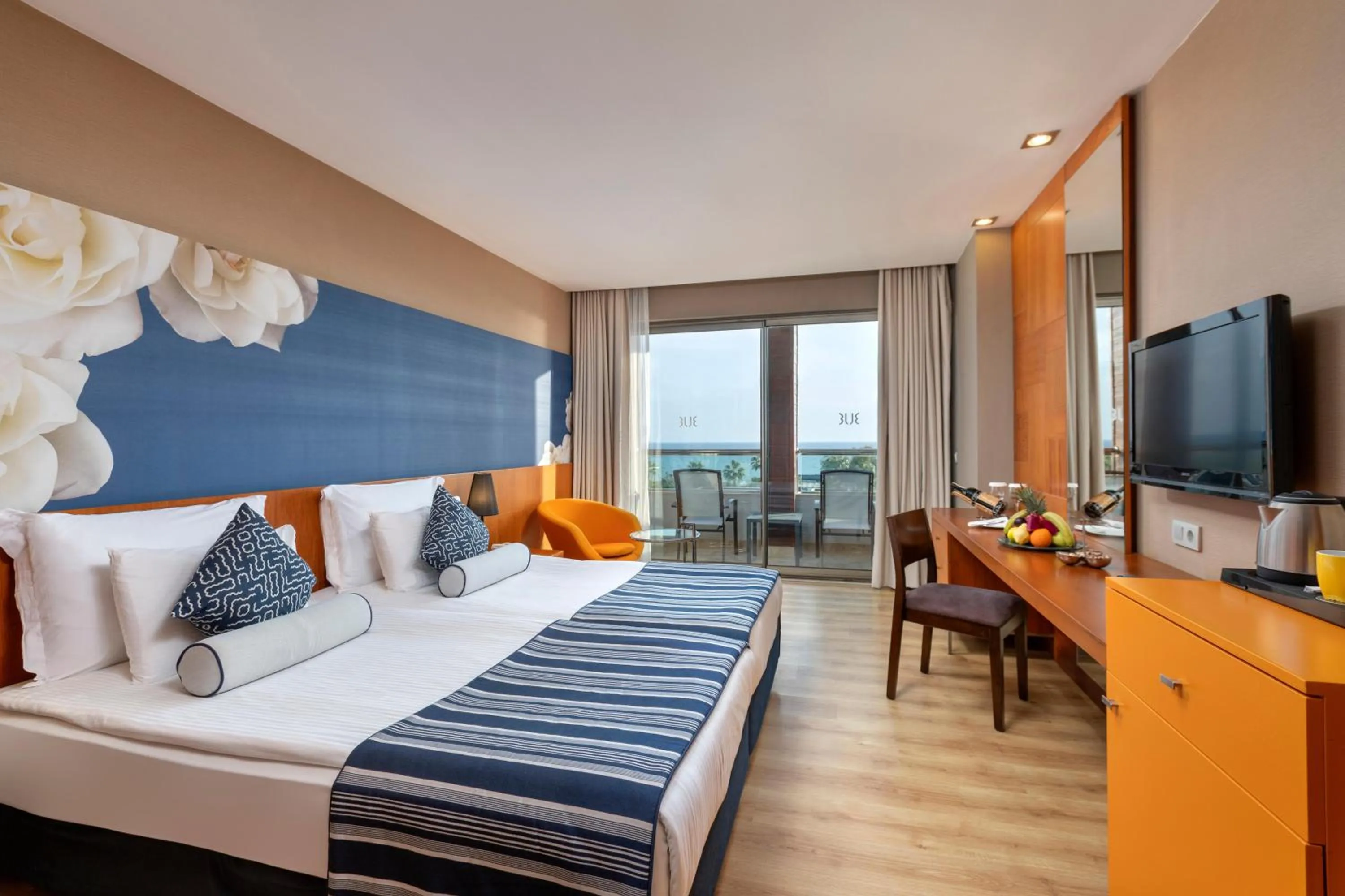 Photo of the whole room, Bed in Sherwood Blue Belek - Adults Only