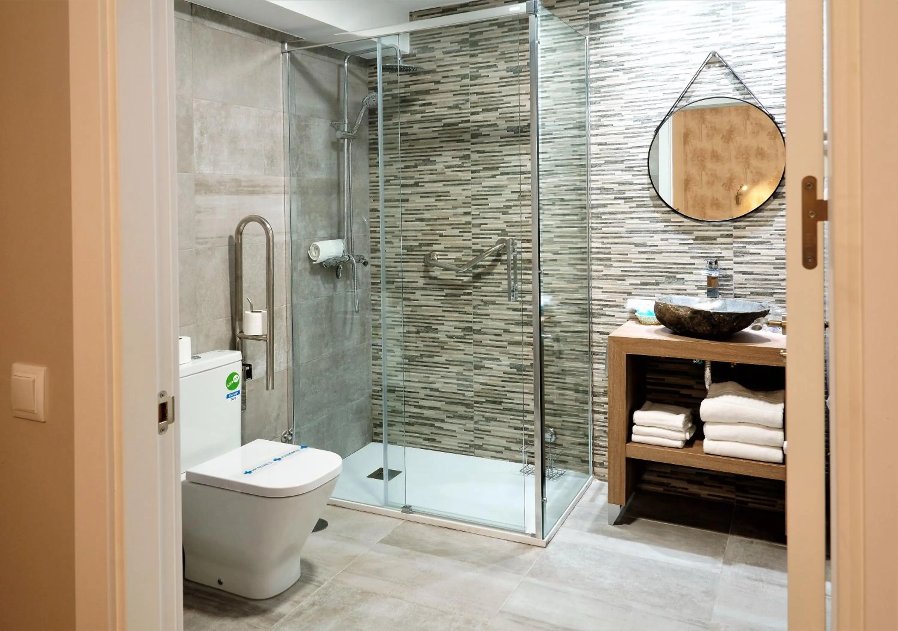 Bathroom in Hotel Vivar