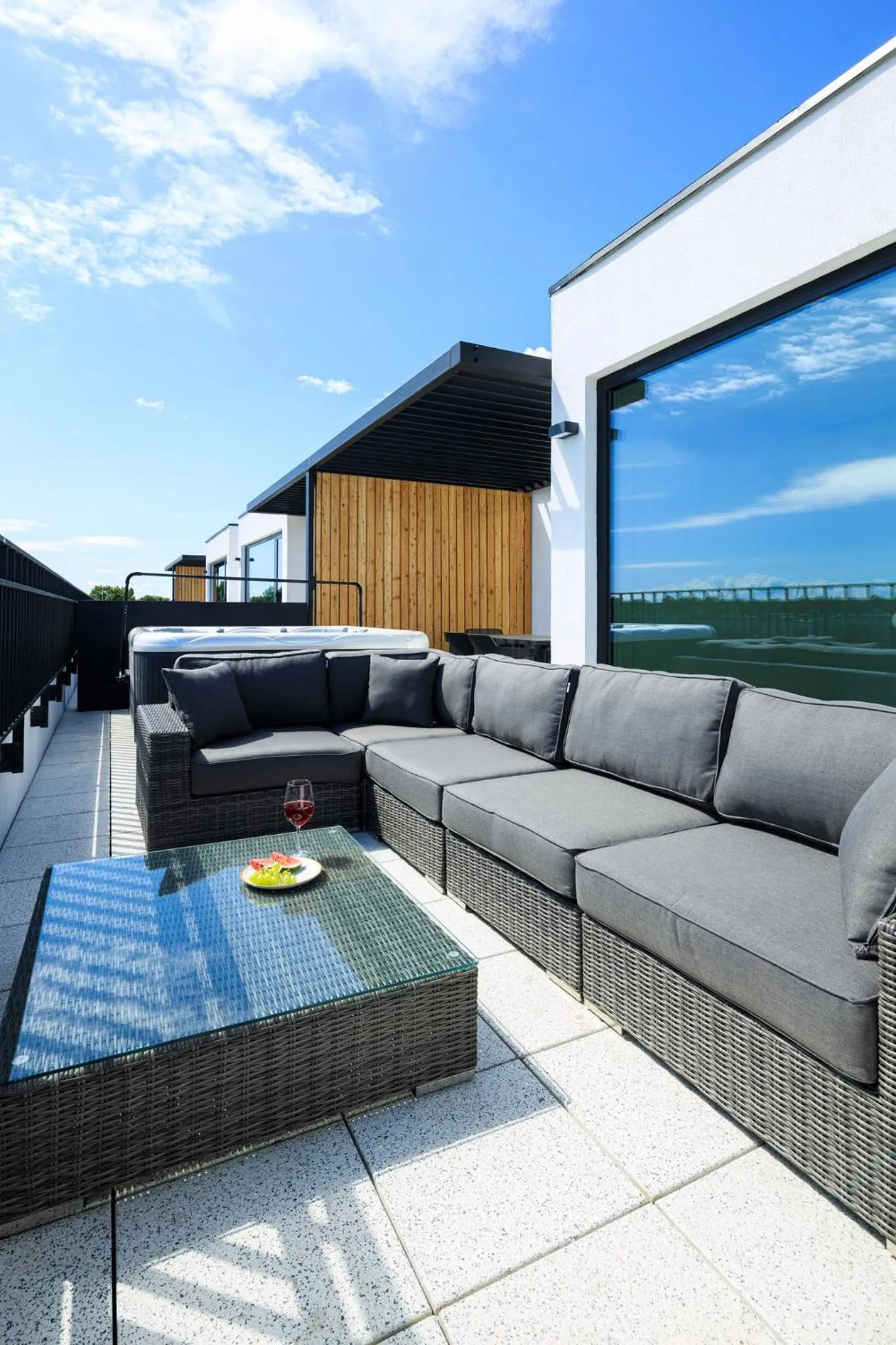 Hot Tub in Baltic Park Fort by Zdrojowa