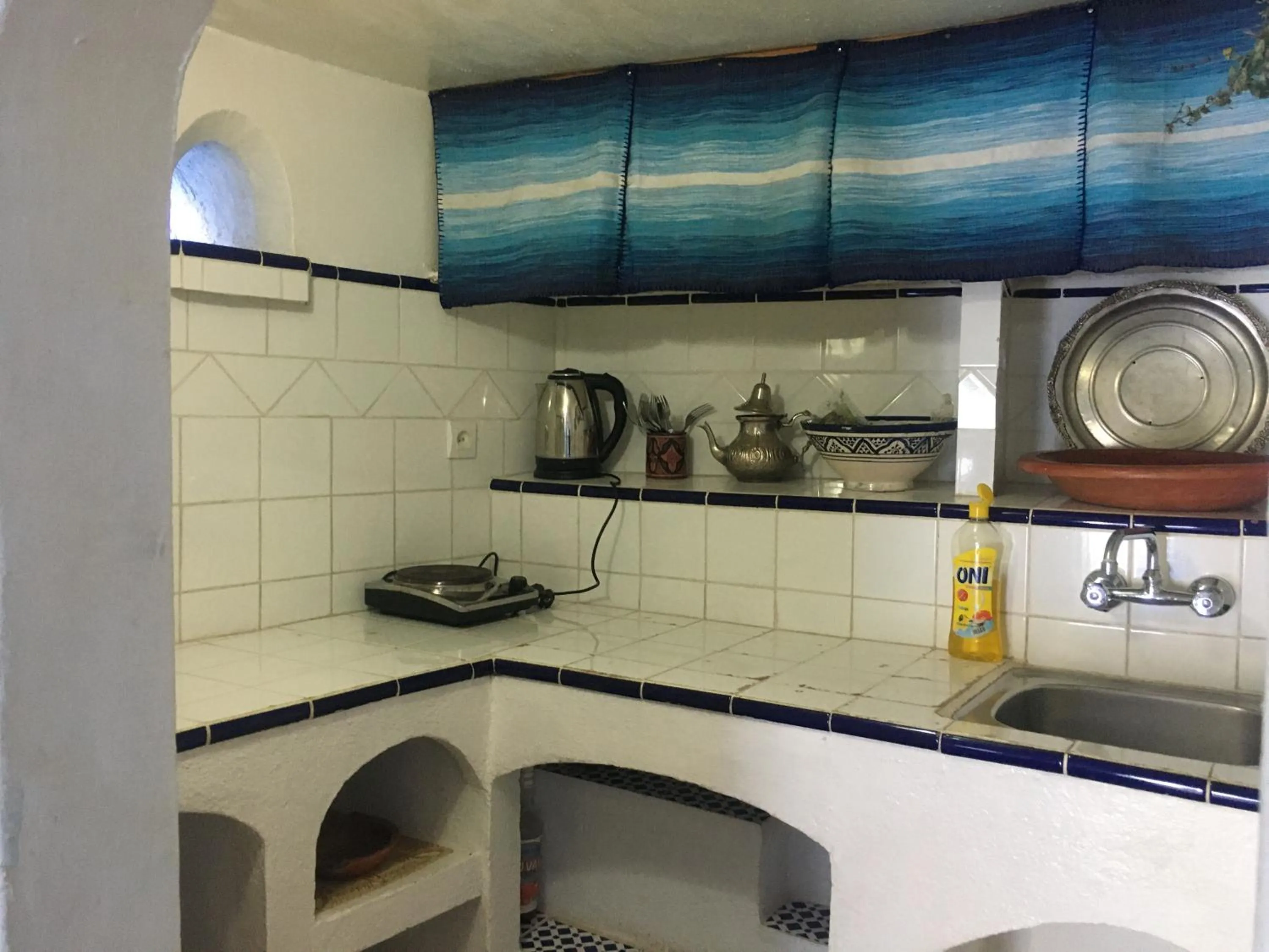 Kitchen or kitchenette in Dar Onsar