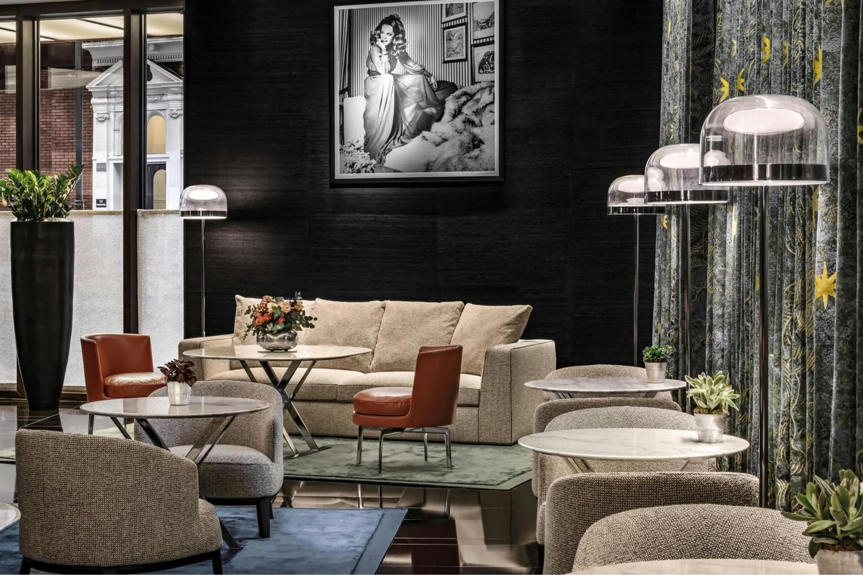 Lounge or bar in Bvlgari Hotel London