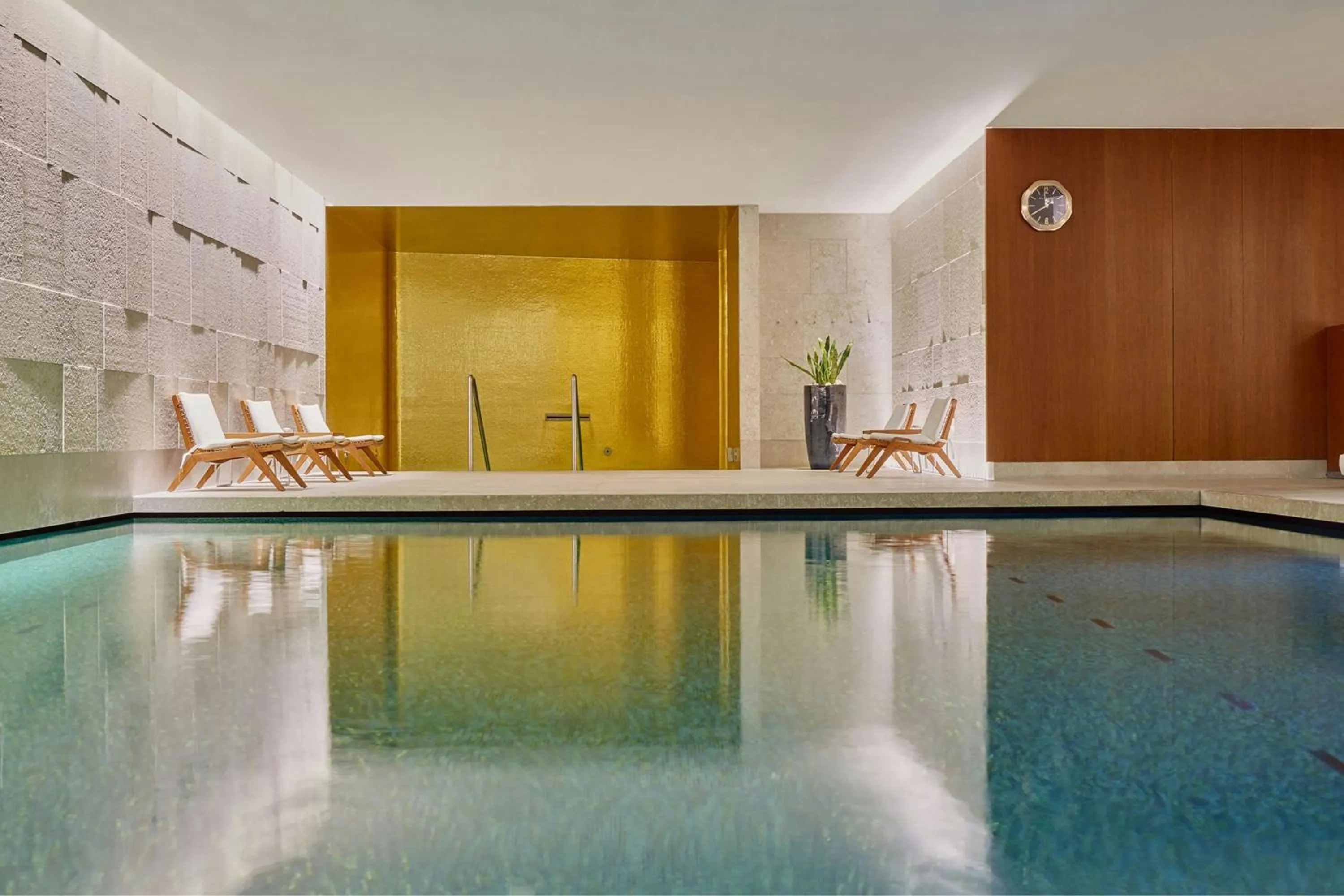Swimming pool in Bvlgari Hotel London