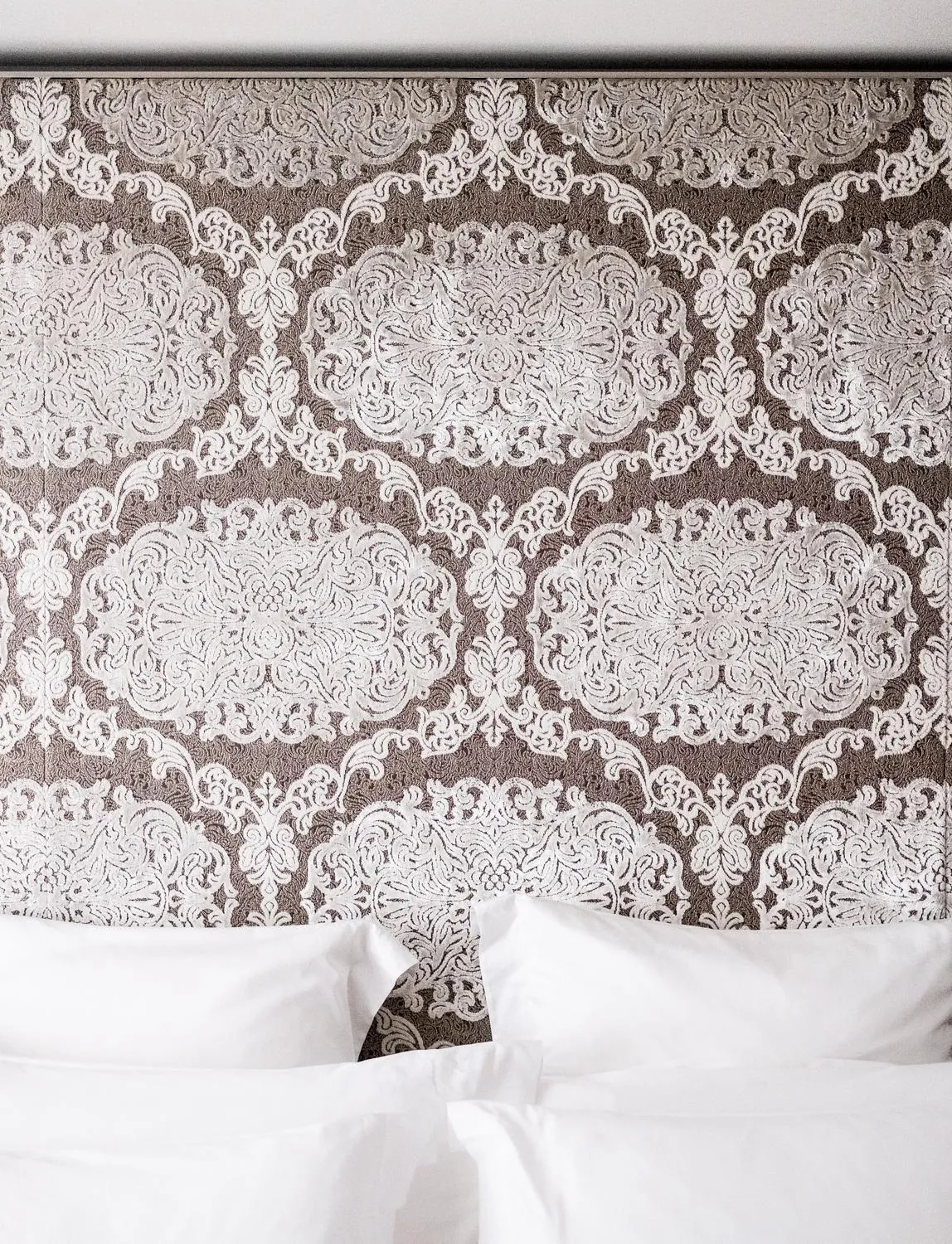 Bed in Bvlgari Hotel London