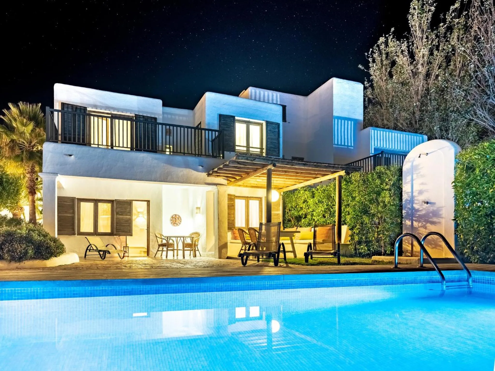 Facade/entrance in Villas S'Argamassa