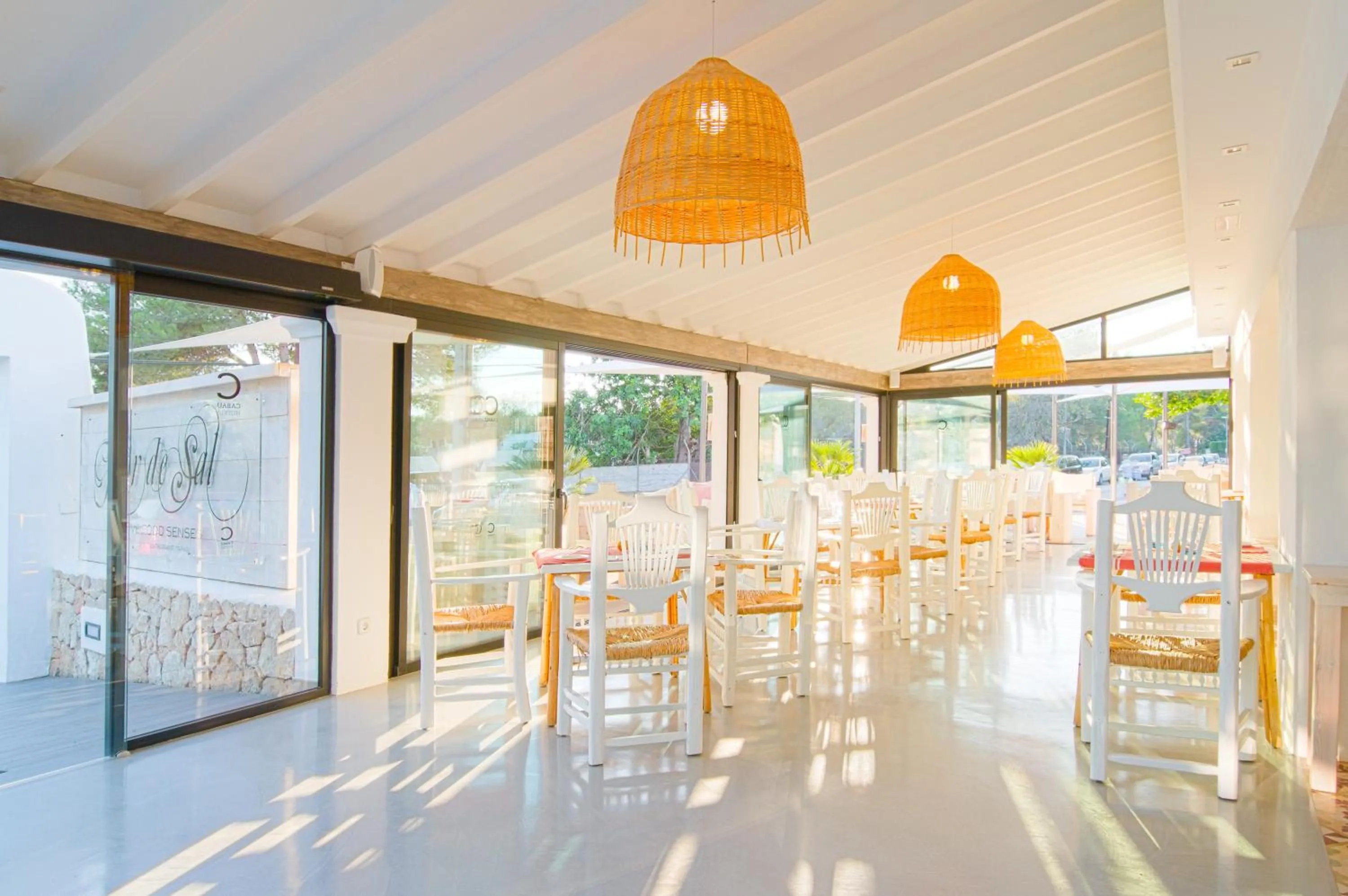 Restaurant/places to eat in Villas S'Argamassa