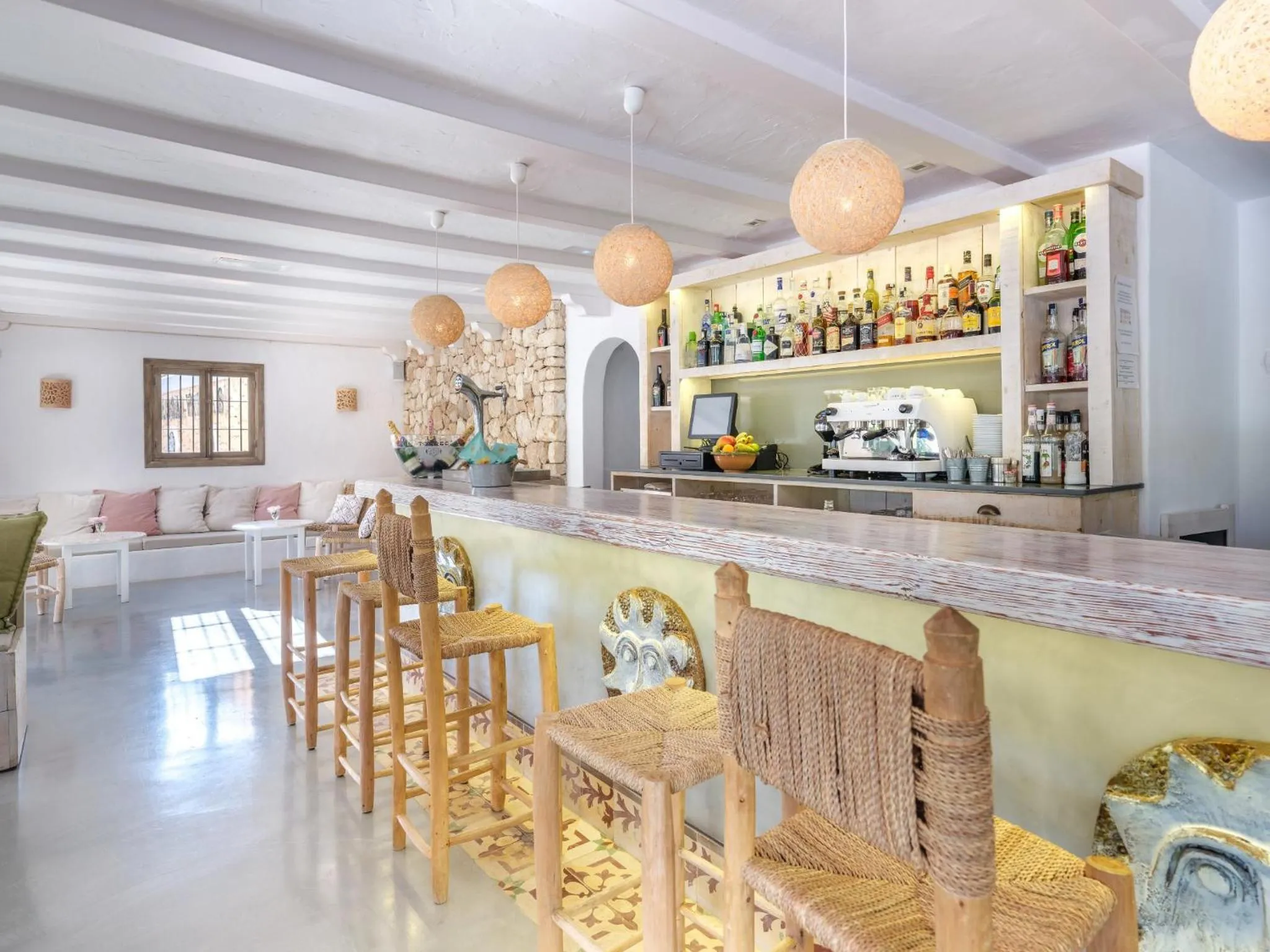 Restaurant/places to eat in Villas S'Argamassa